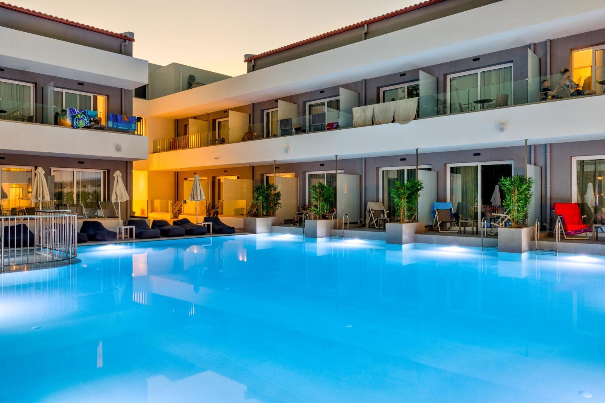 Hotel White Olive Premium Laganas