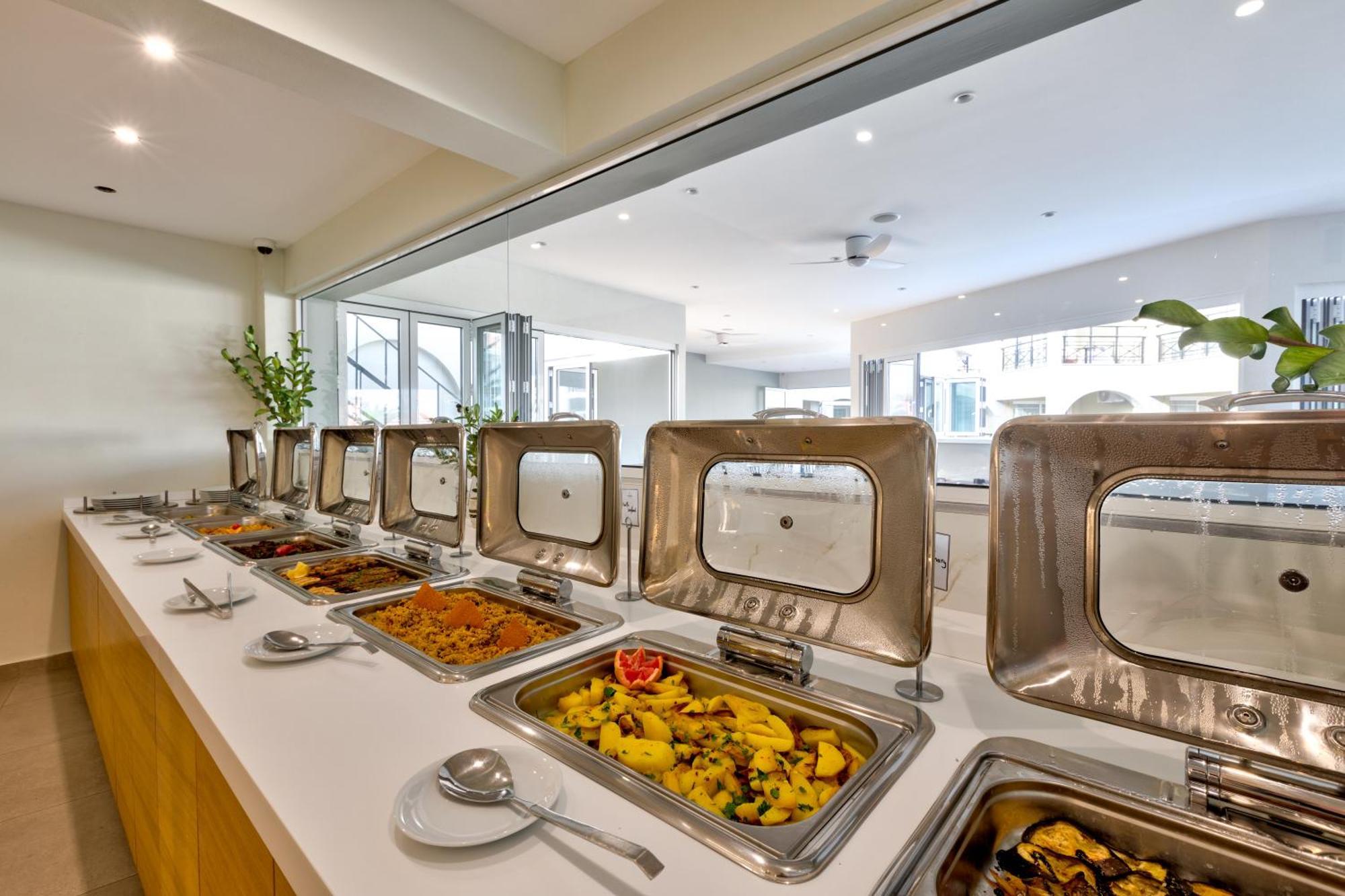 Hotel White Olive Premium