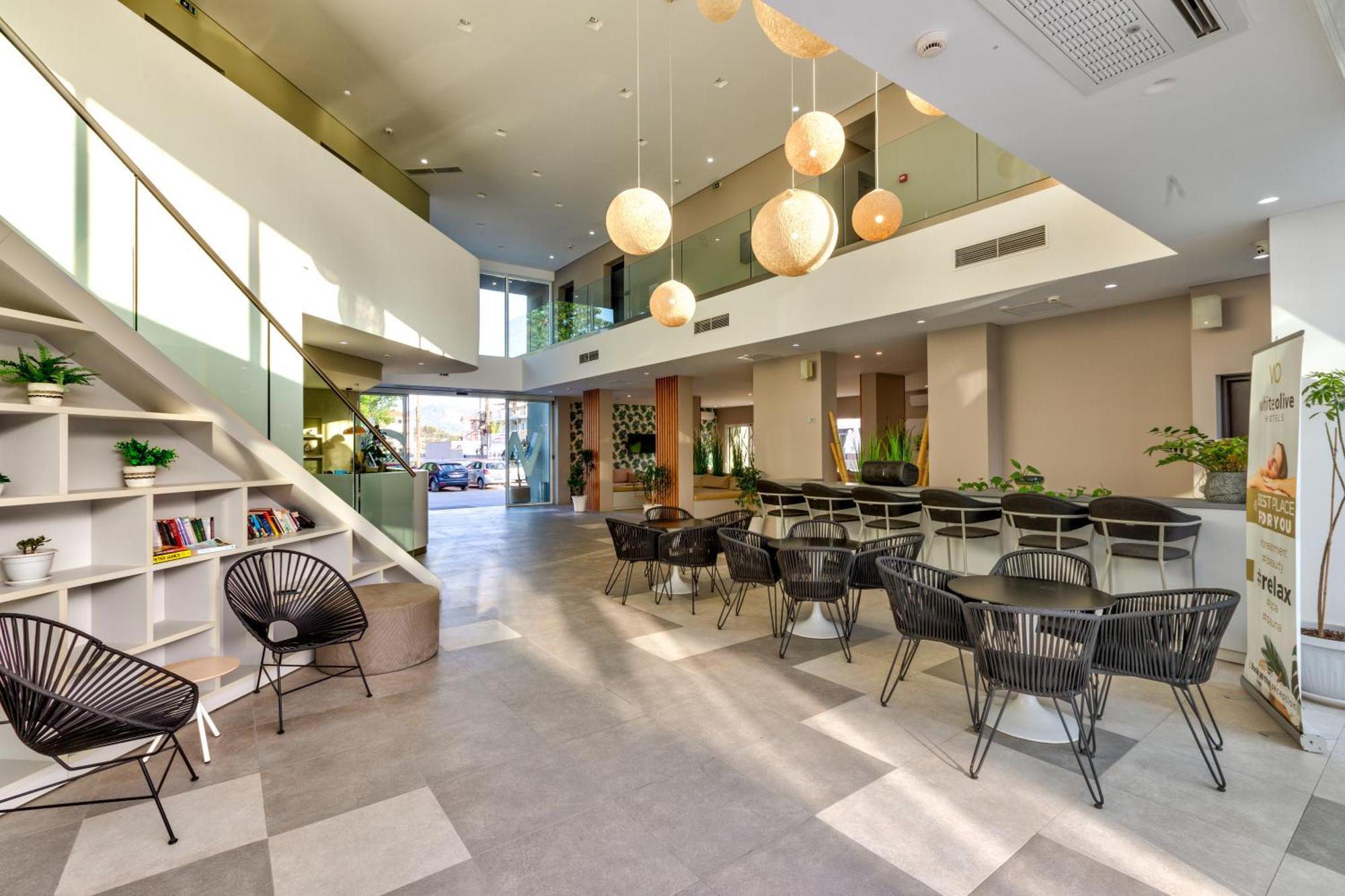 White Olive Premium Hotel