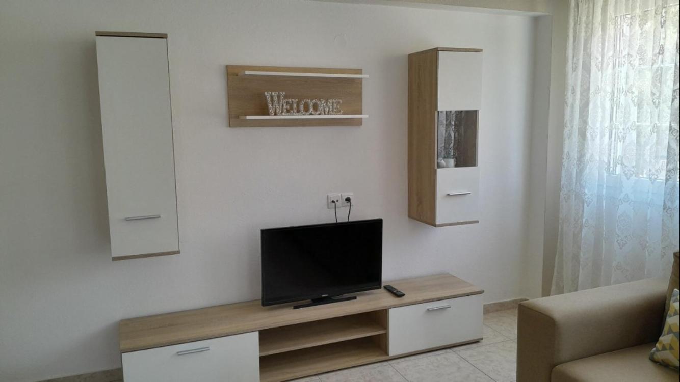 Nymfes House. Apartment