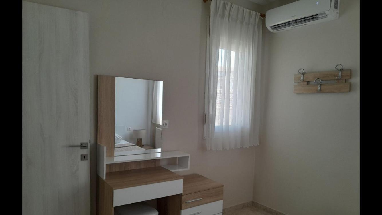Nymfes House. Apartment *