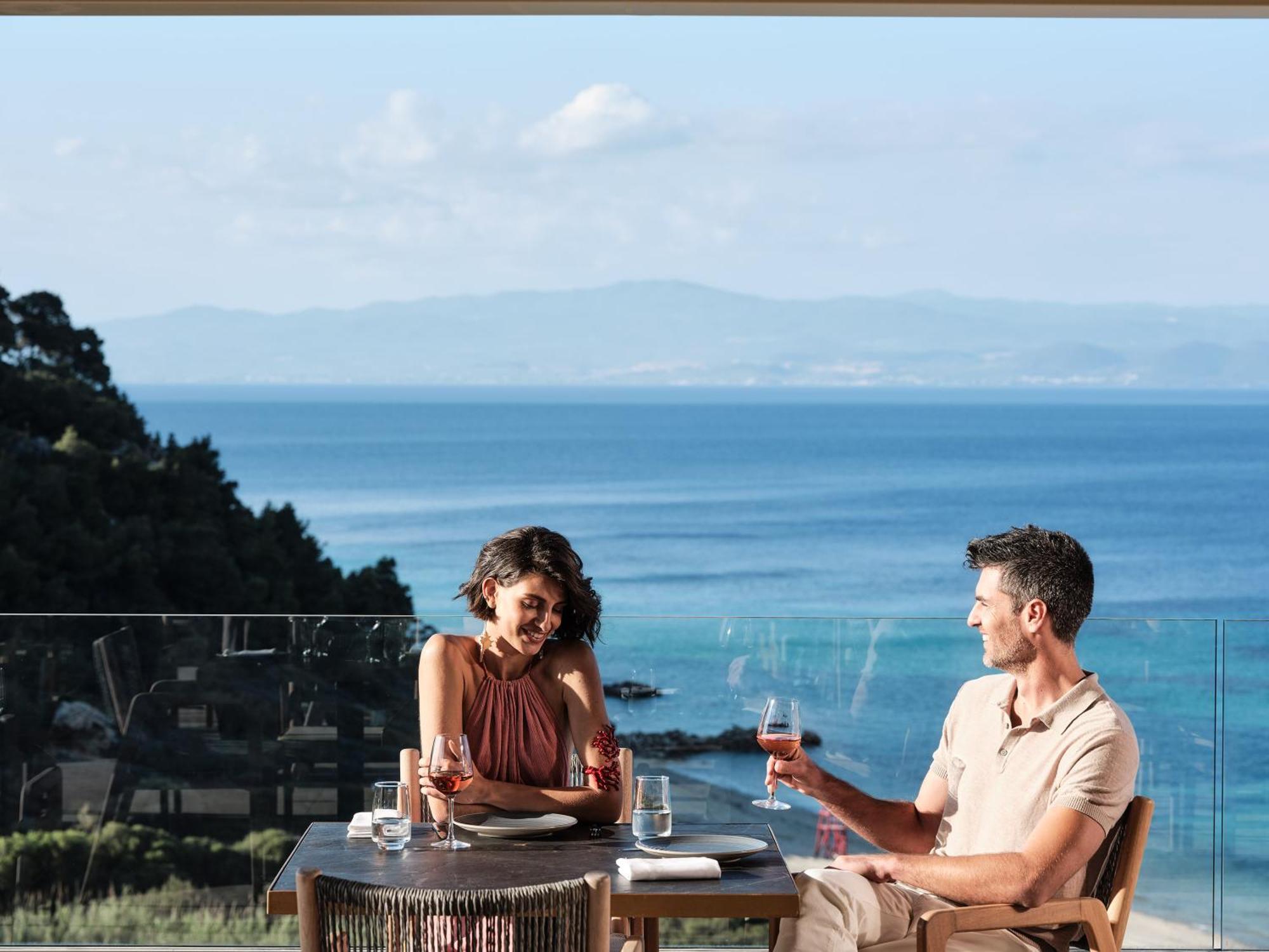 Hotel Cora & 5*