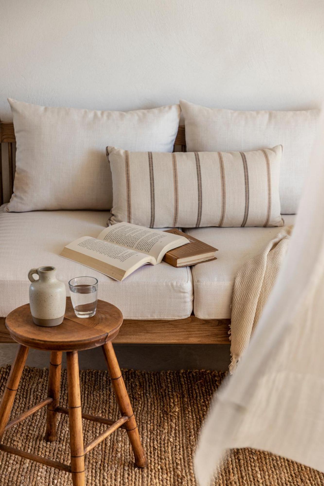 Bozonos Slow Living - Seaside Simplicity * Amoudi
