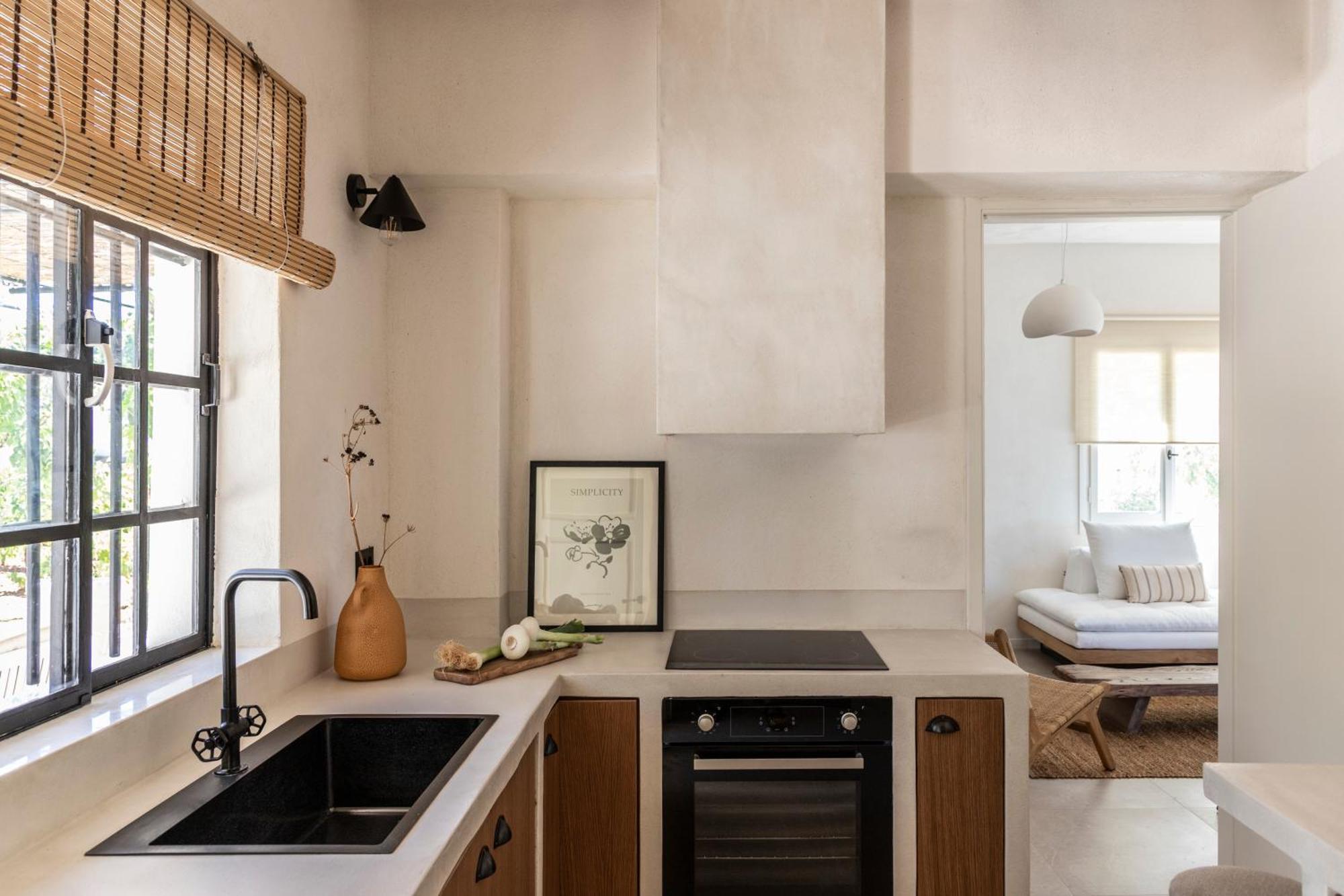 Bozonos Slow Living - Seaside Simplicity *