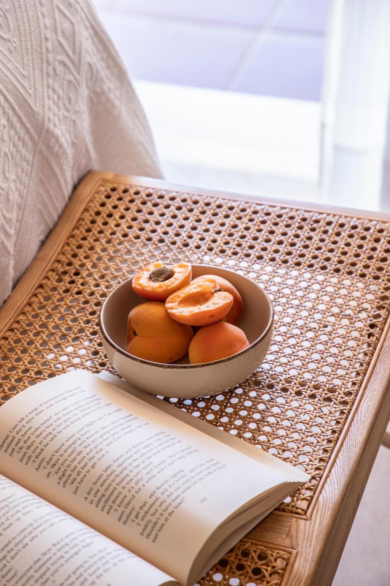 Bozonos Slow Living - Seaside Simplicity Amoudi