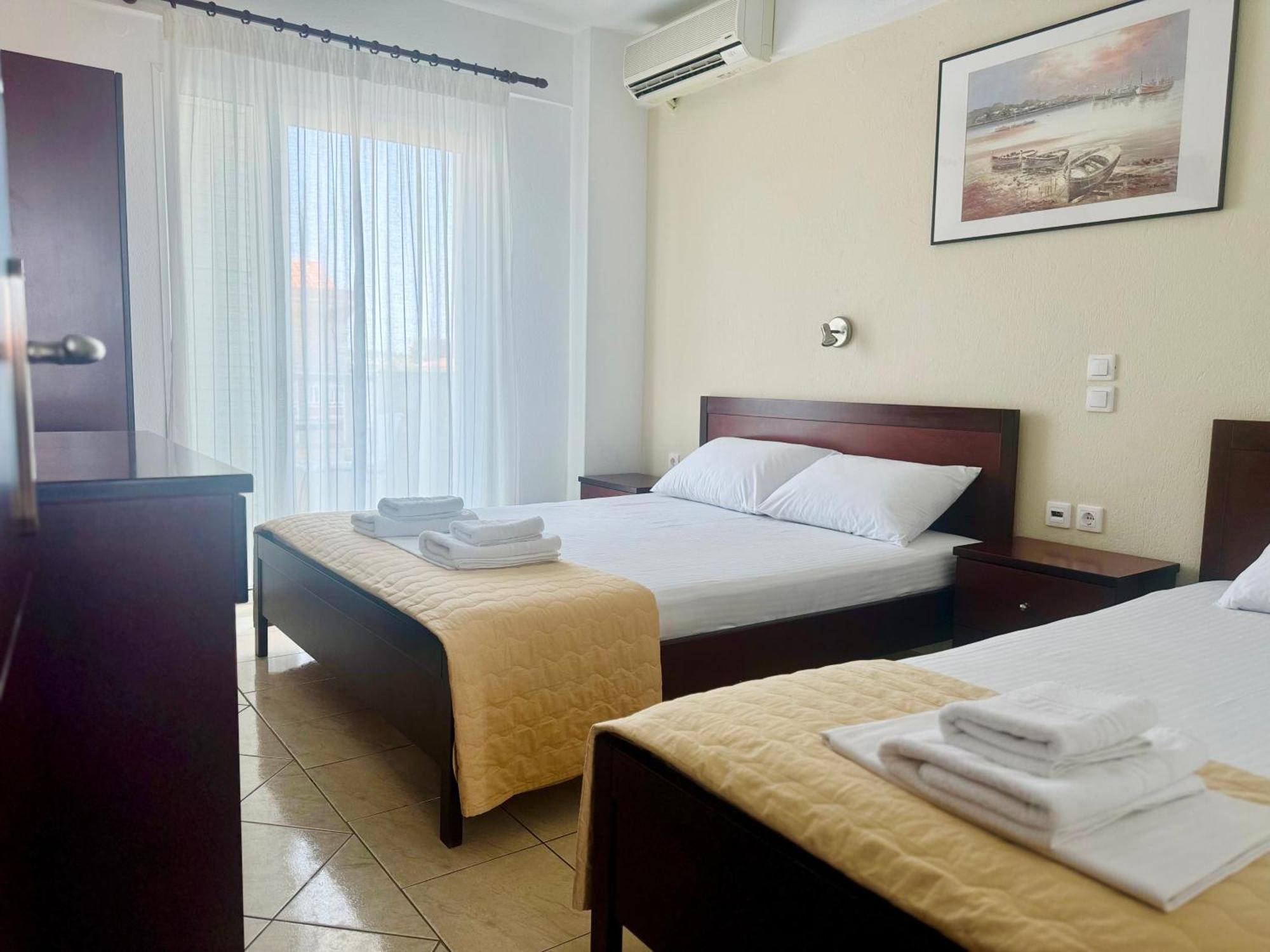 Melis Studios 4*