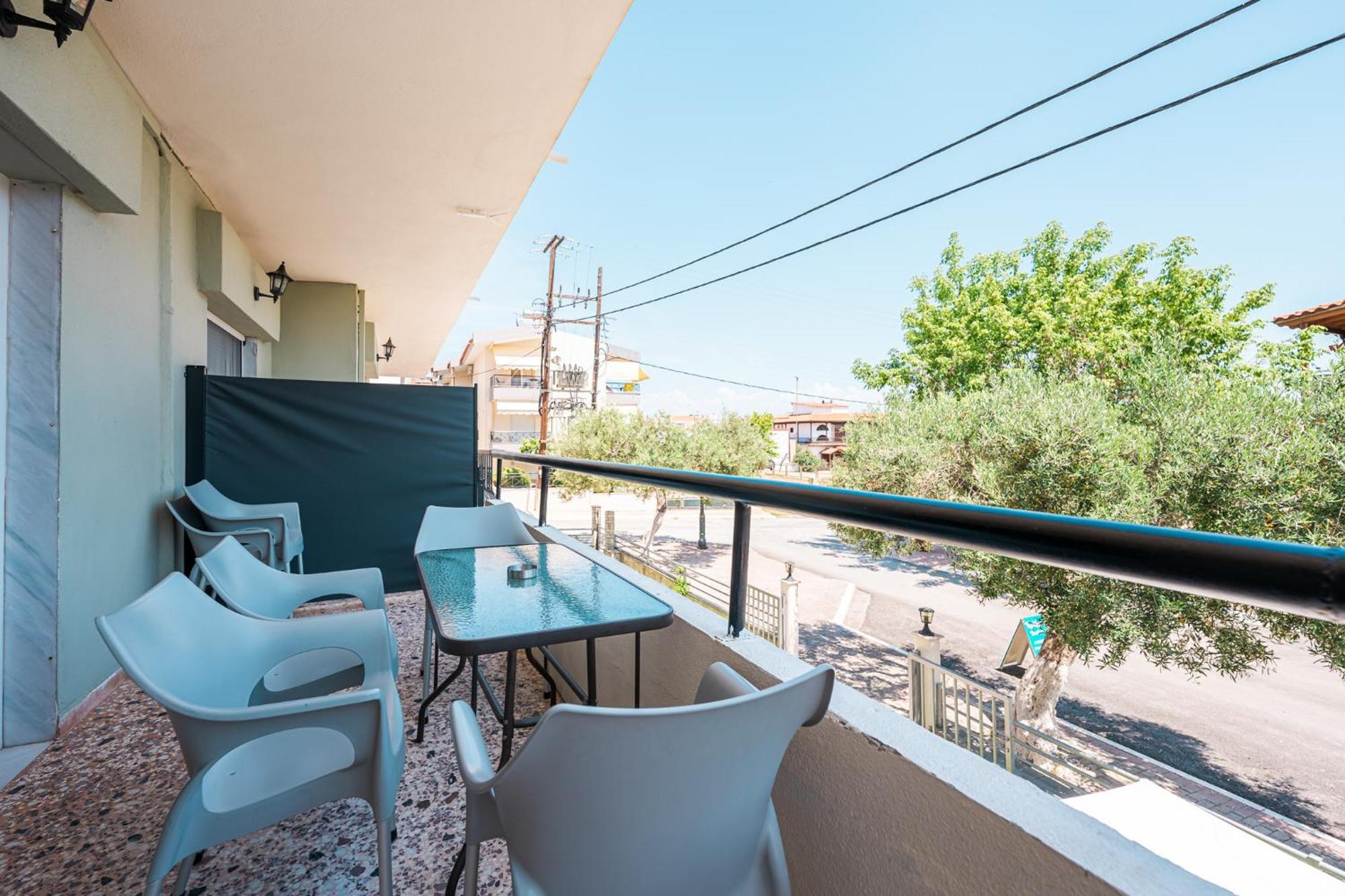 Kokkos Brothers Aparthotel