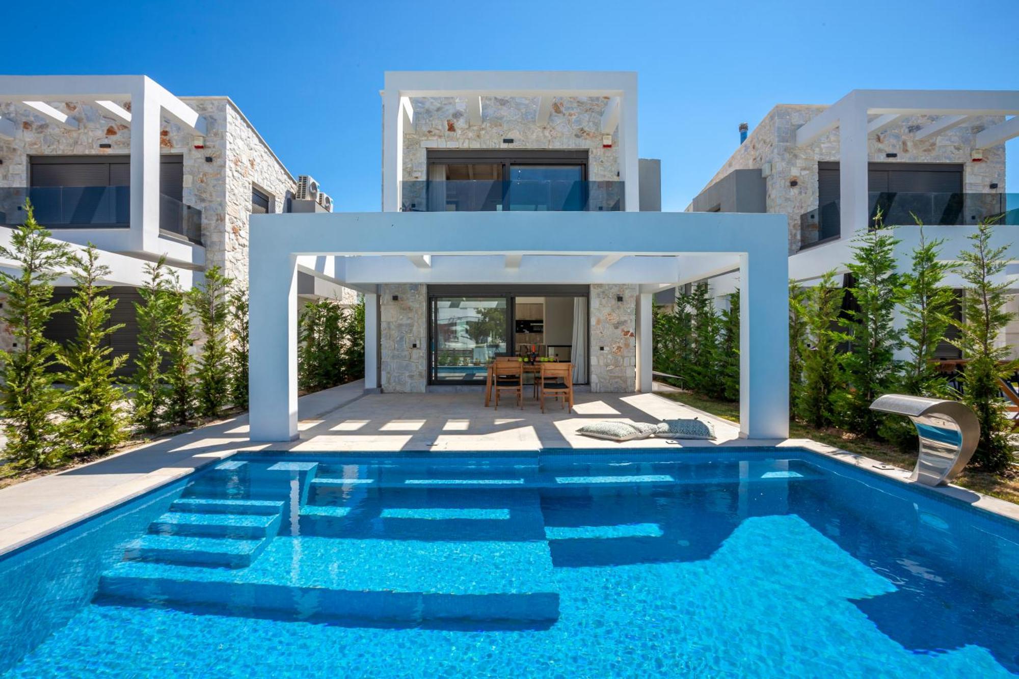 Eternity Blue Exclusive Villa Hanioti
