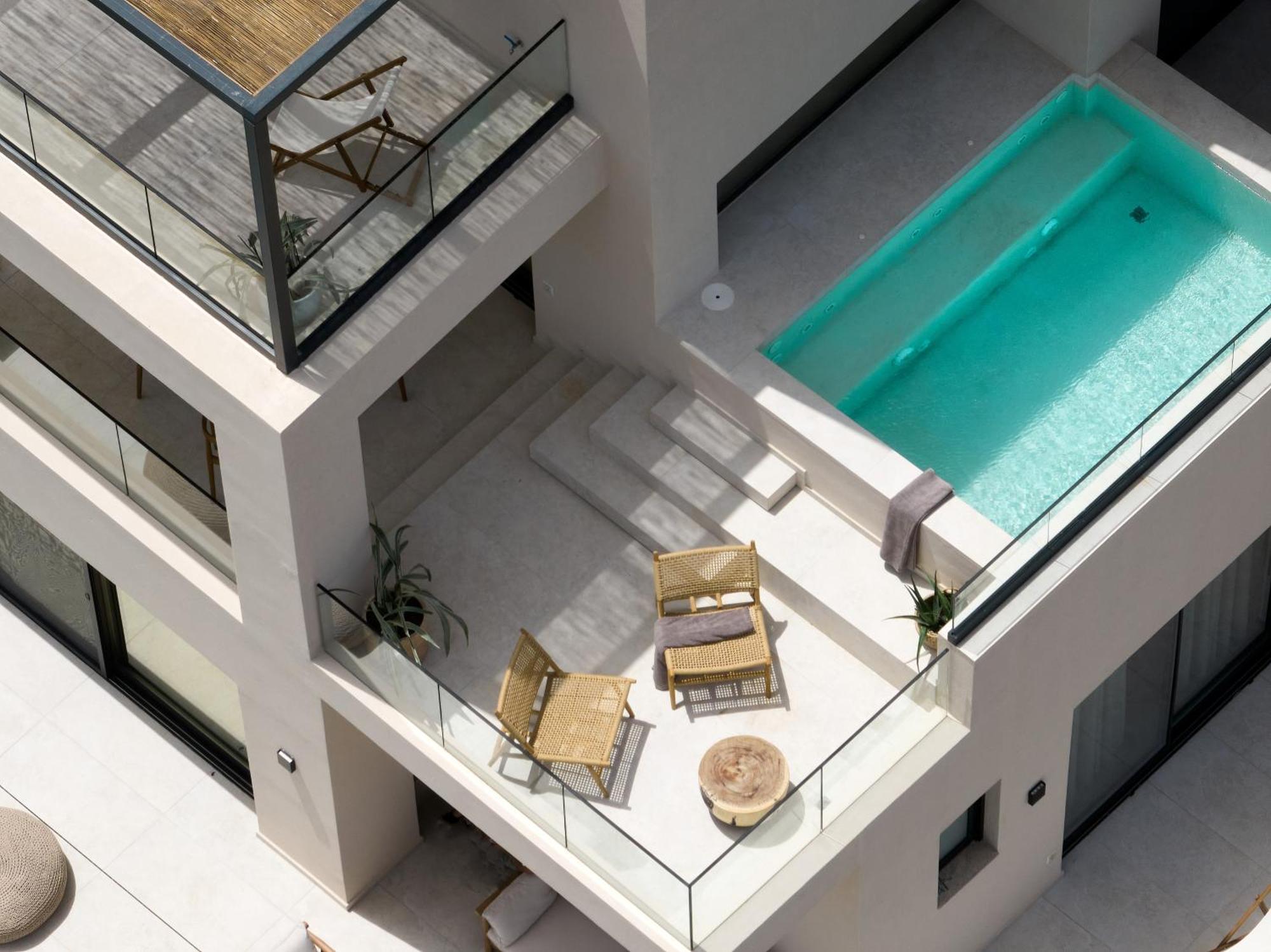 Villa The Nook - Luxury Living At The Edge Of Tranquility Gazi