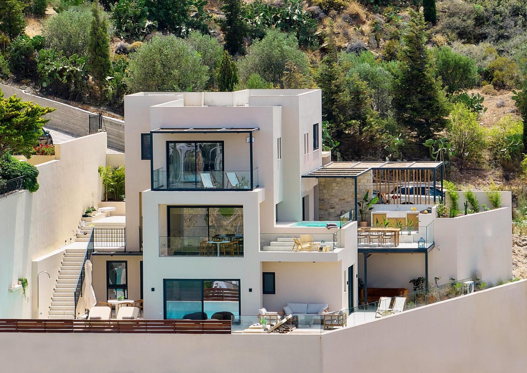 Villa The Nook - Luxury Living At The Edge Of Tranquility
