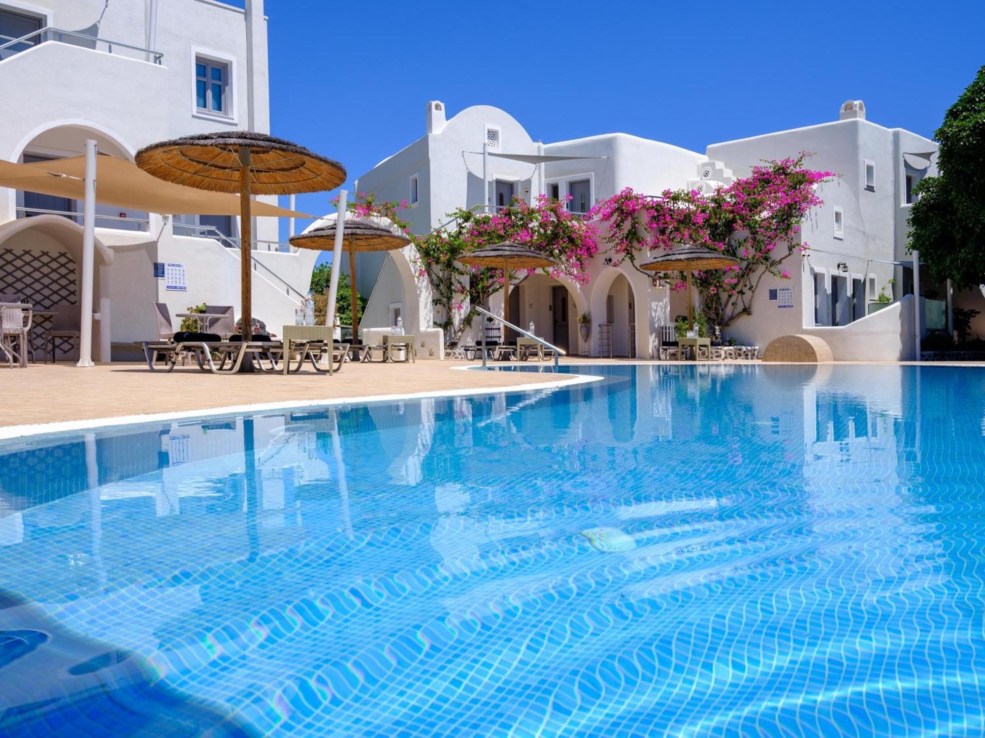 Smaragdi Perivolos (Santorini)