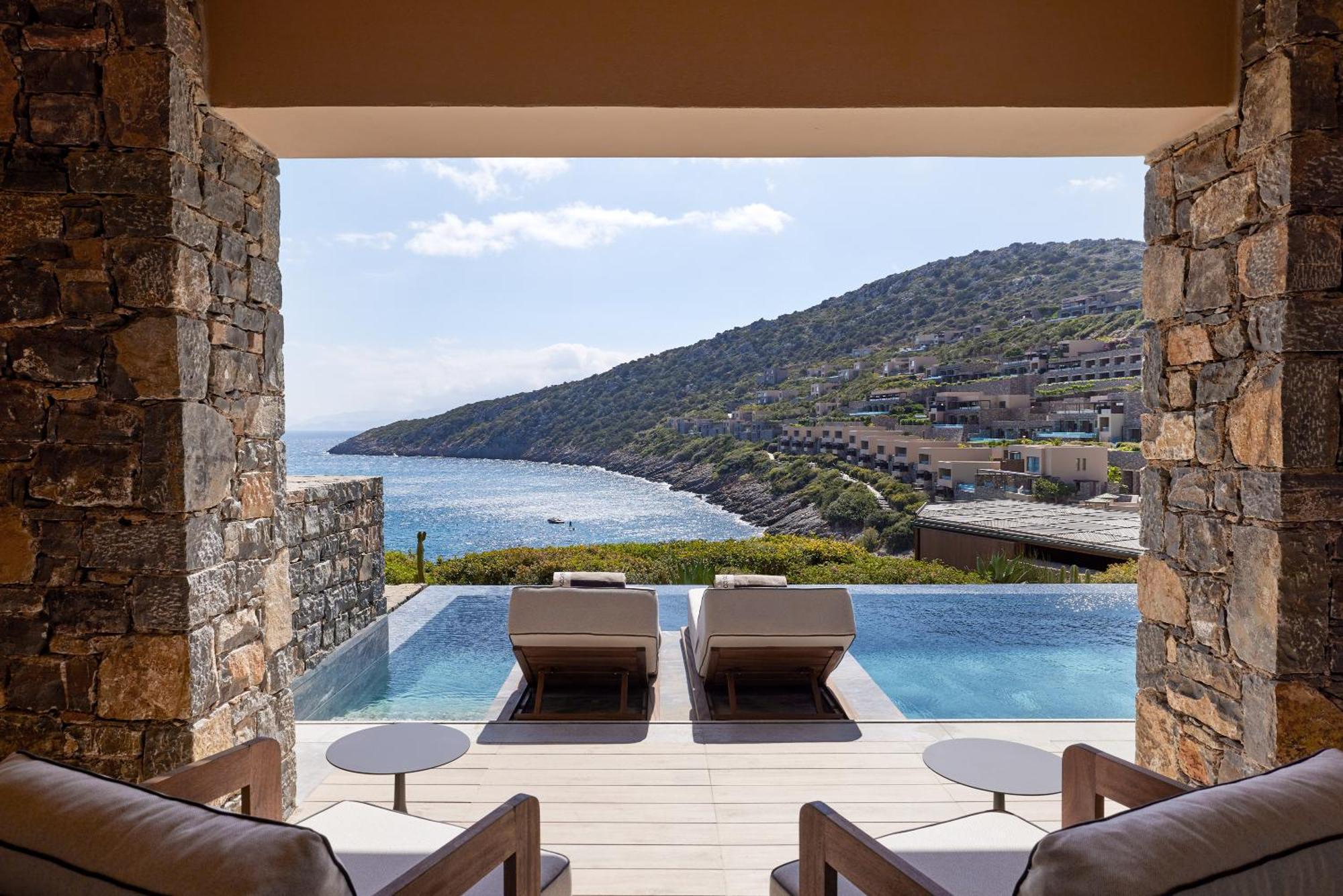 Daios Cove Resort 5*