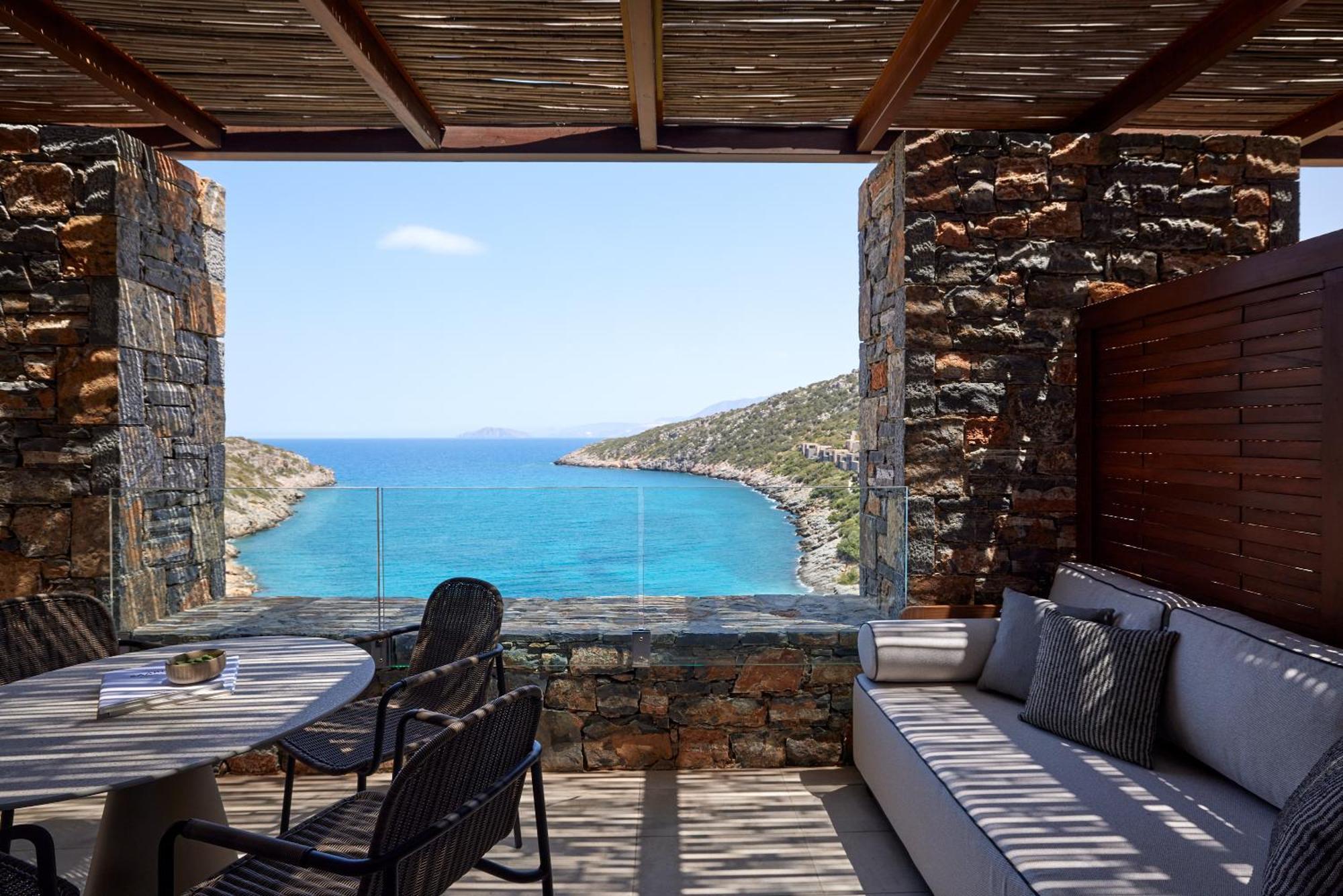 Daios Cove