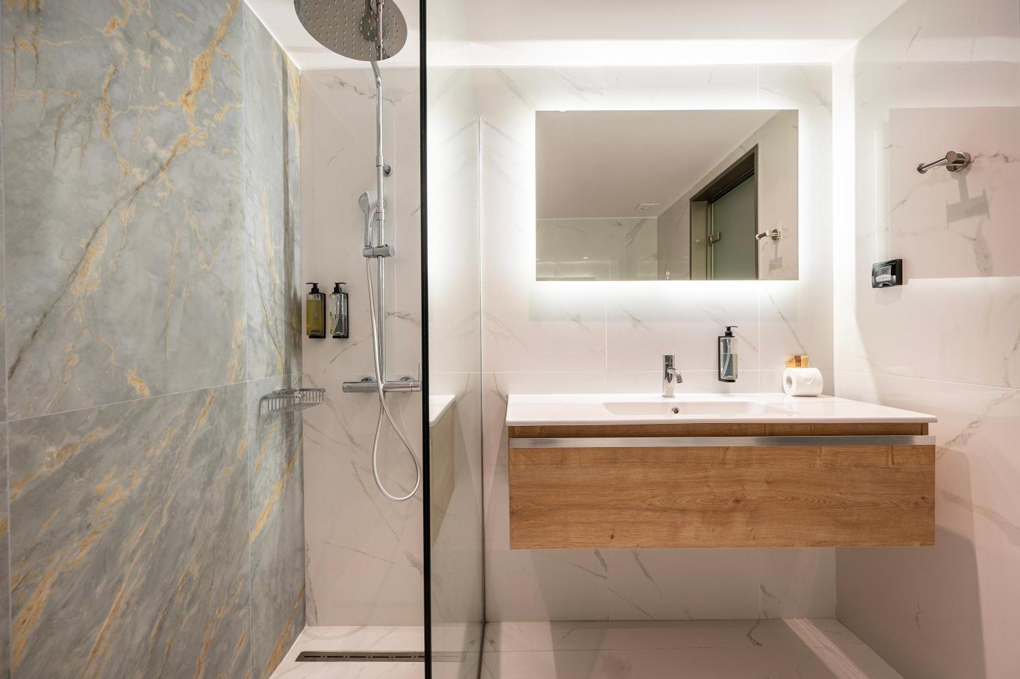 Athina Palace & 5*