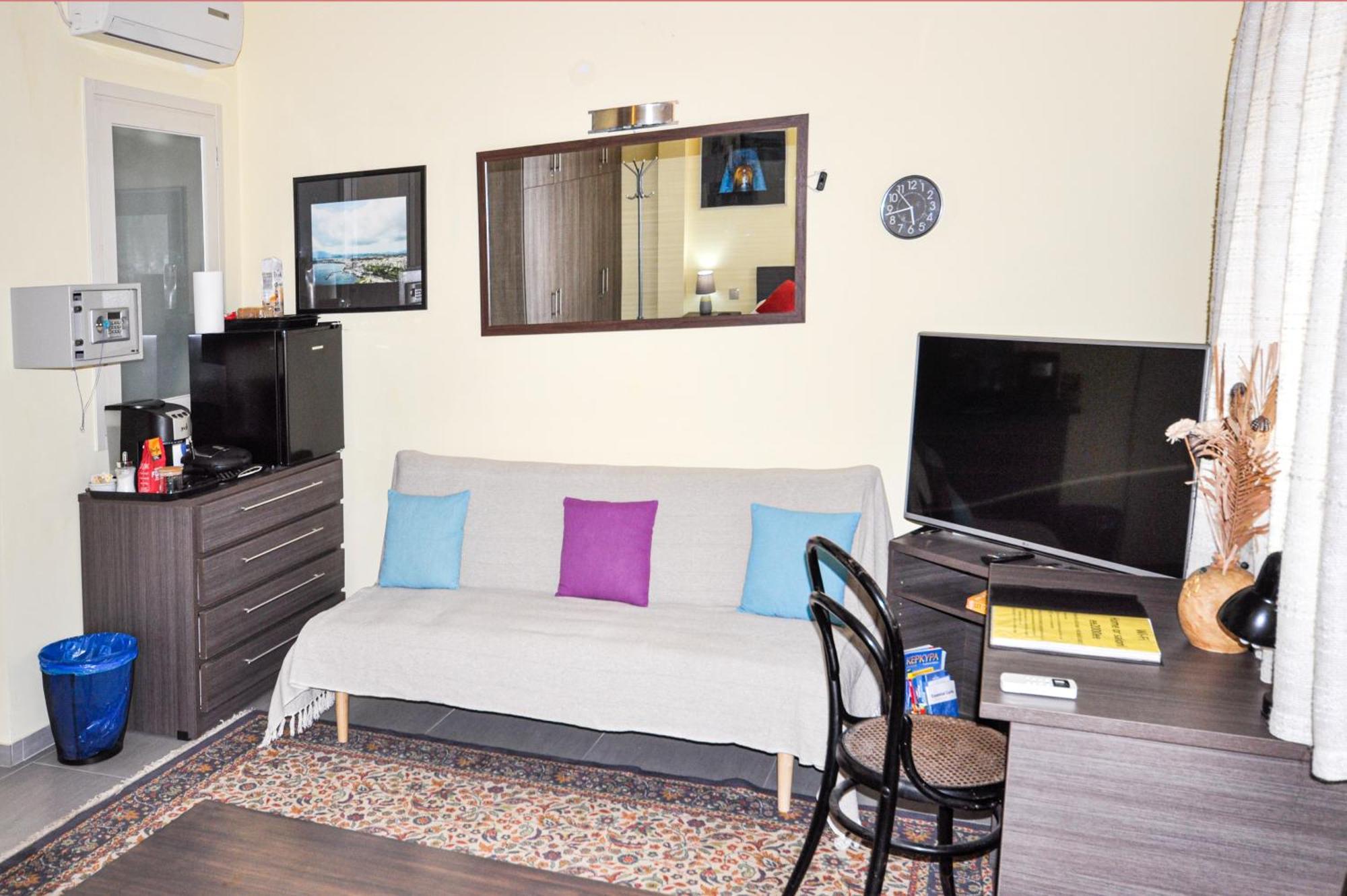 In Corfu Town Homestay