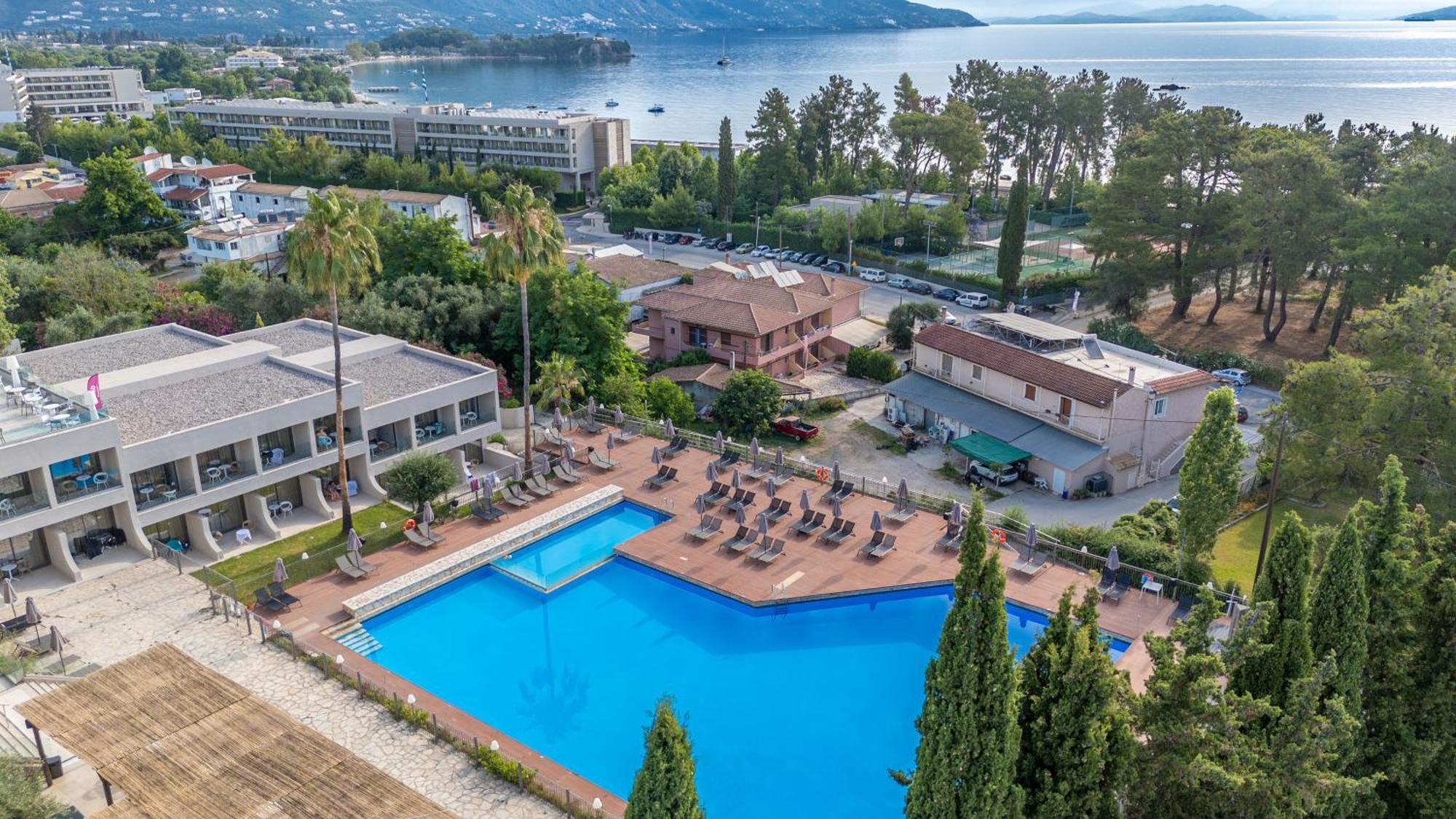 Iolida Corfu By Smile 4* Dassia (Corfu)