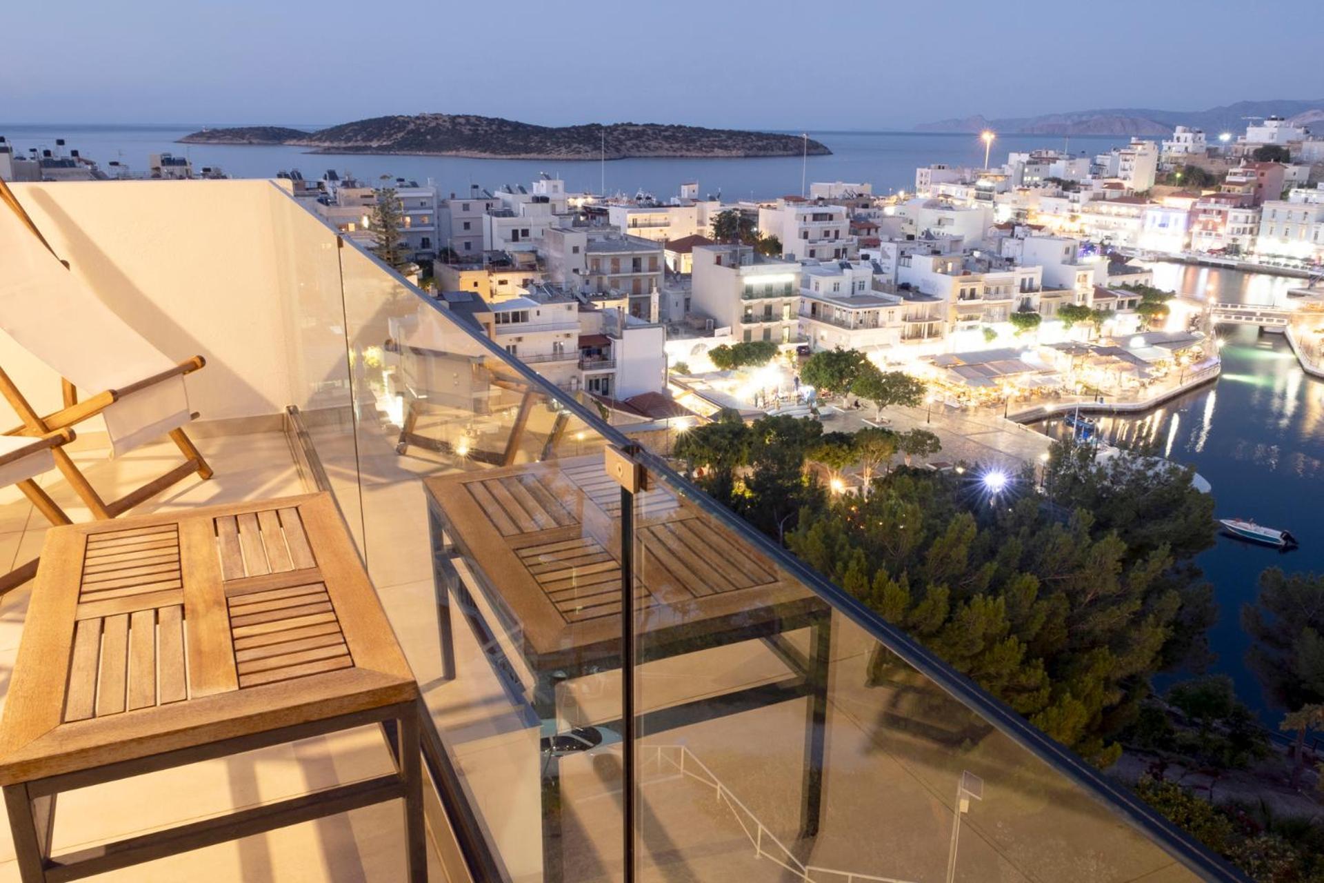 Apartment σπίτι με τζακούζι - θέα θάλασσα και λίμνη By Giomameze *