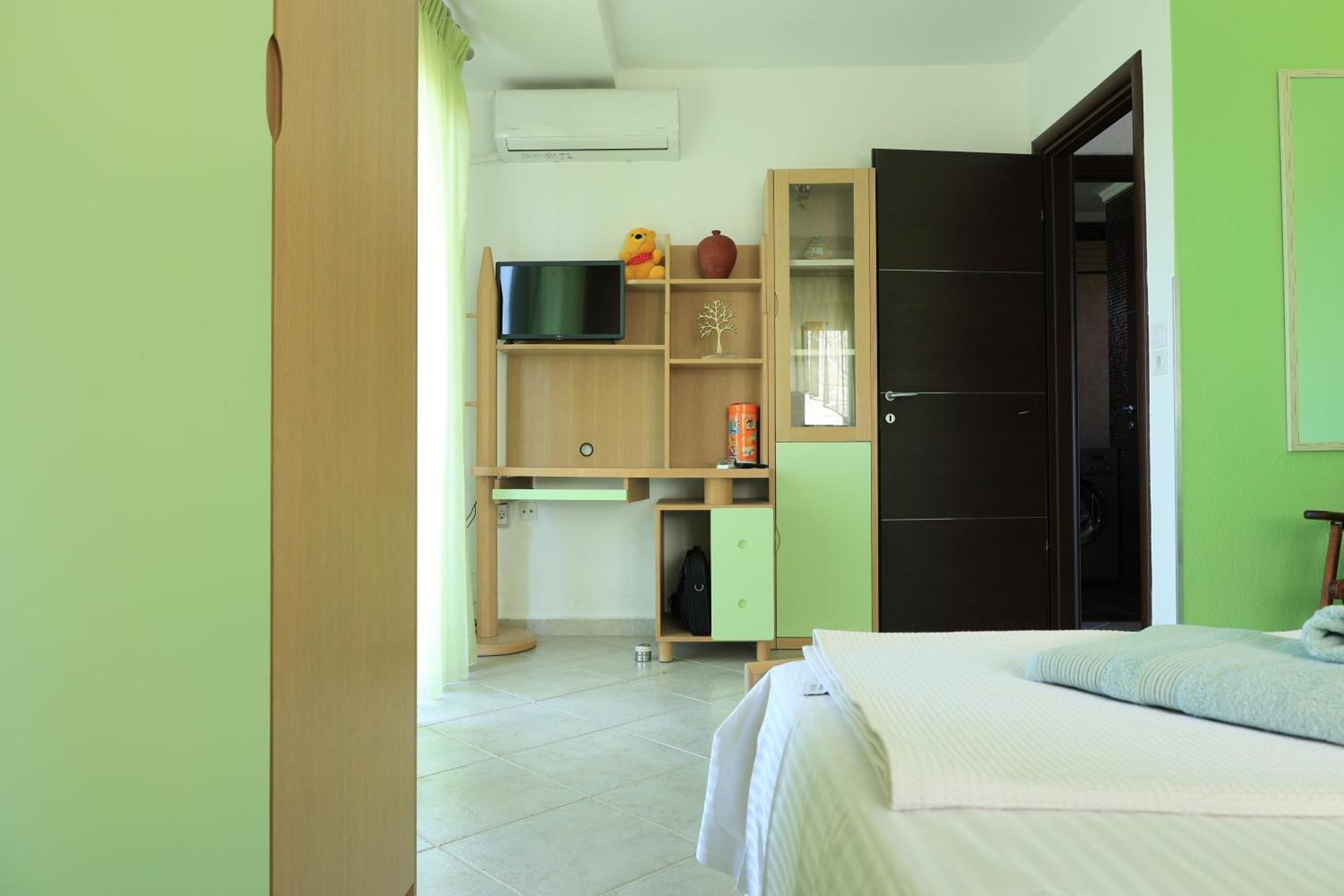 Villa Luxury Stone House Nea Poteidaia