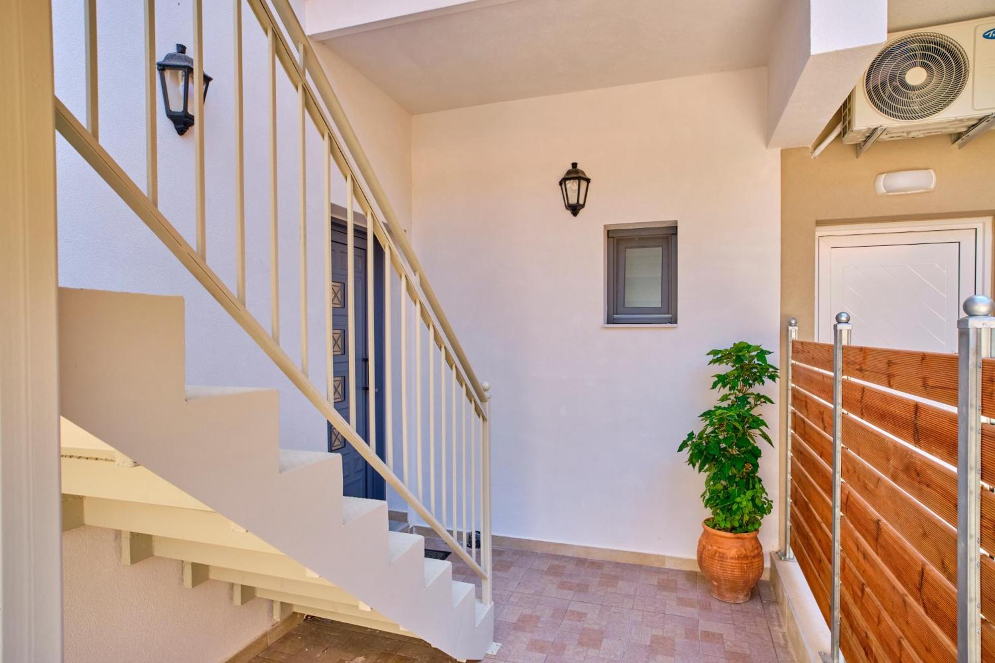 Christos Corfu Premium Apartment *