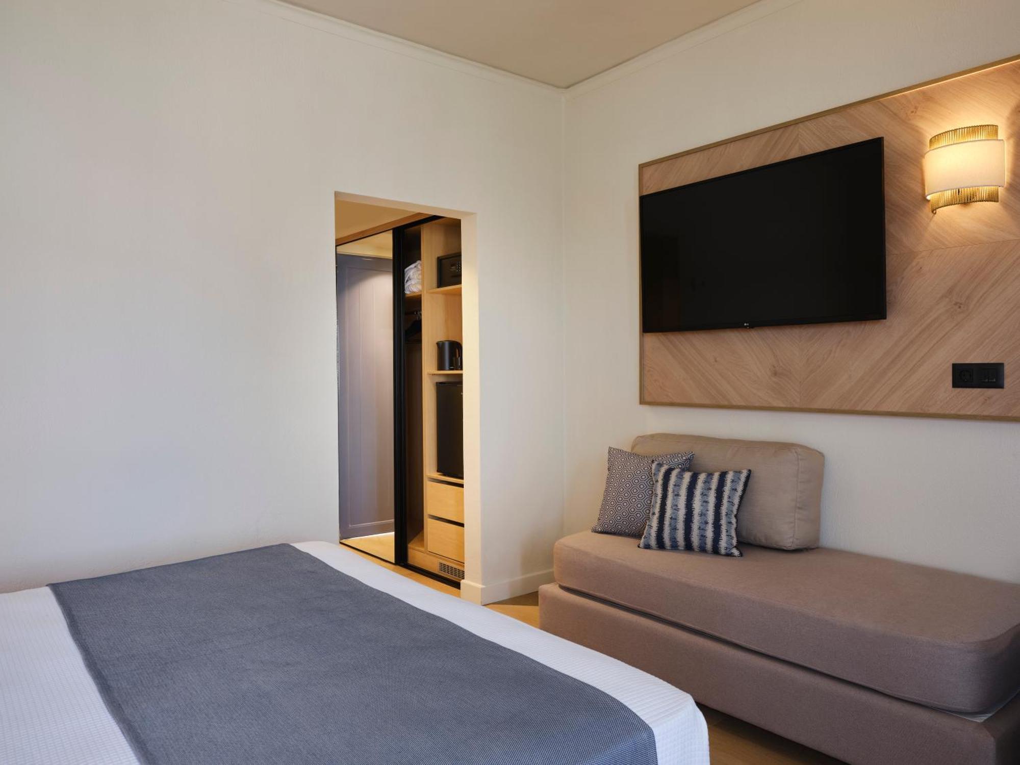 Atlantica Ocean Hotel 5*