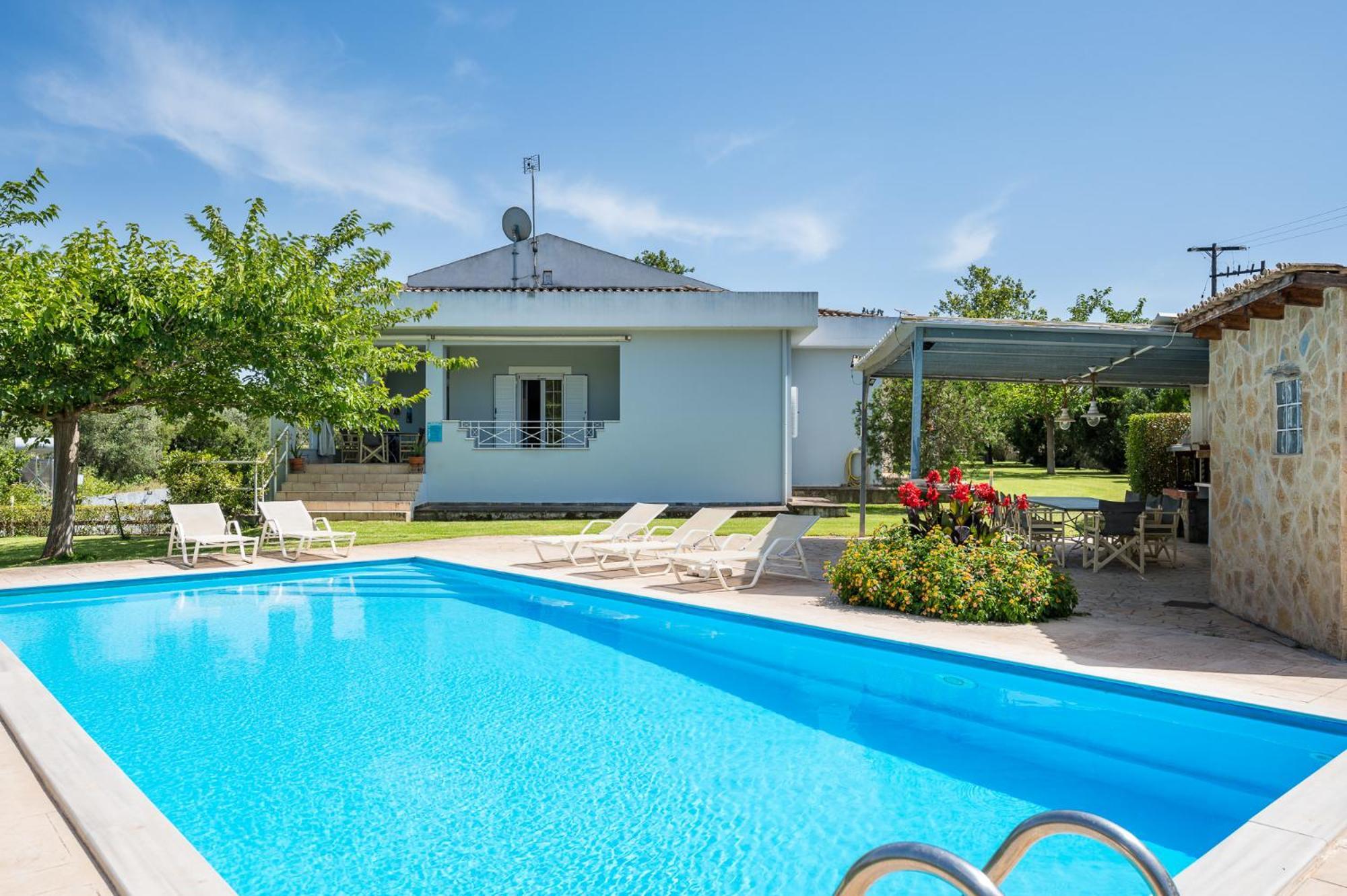 Villa Nefeli With Private Pool By Konnect Villa
