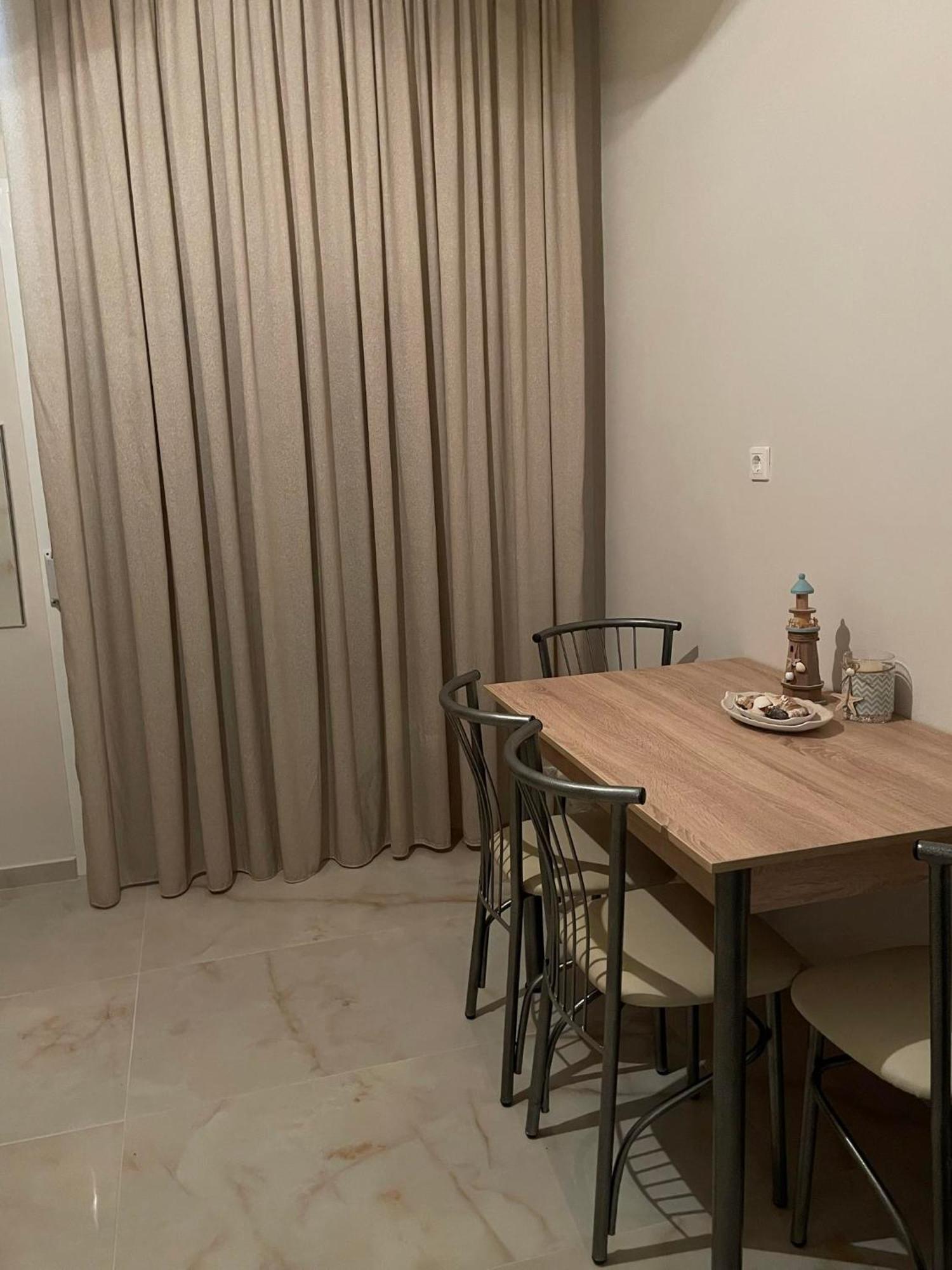 Sagittarius Apartment *