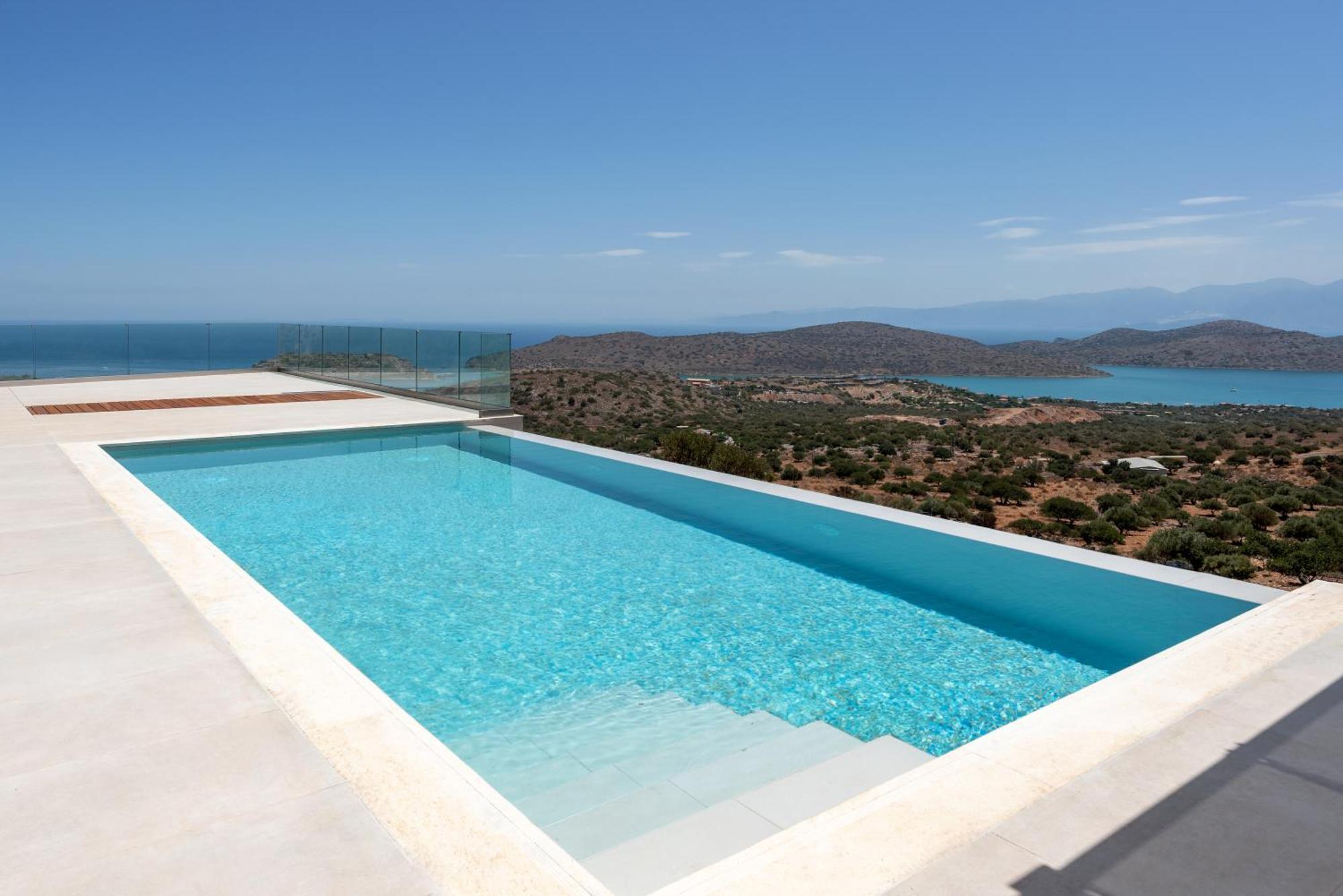 Cristina * Elounda (Crete)