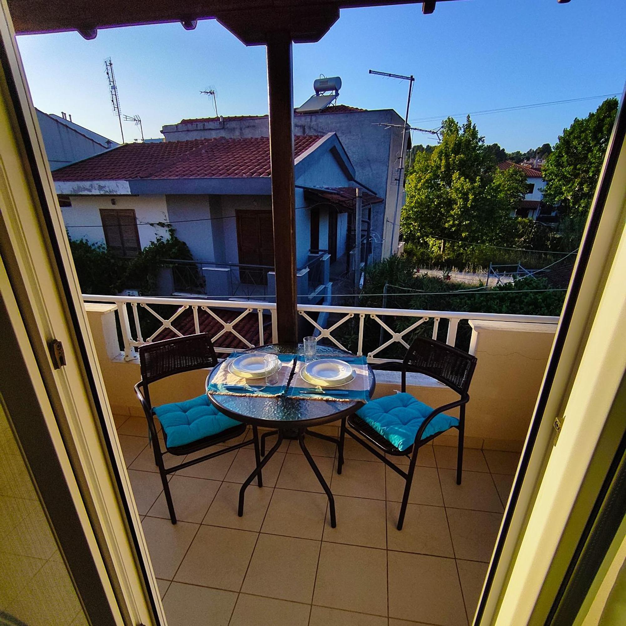 Estella Apartment Siviri