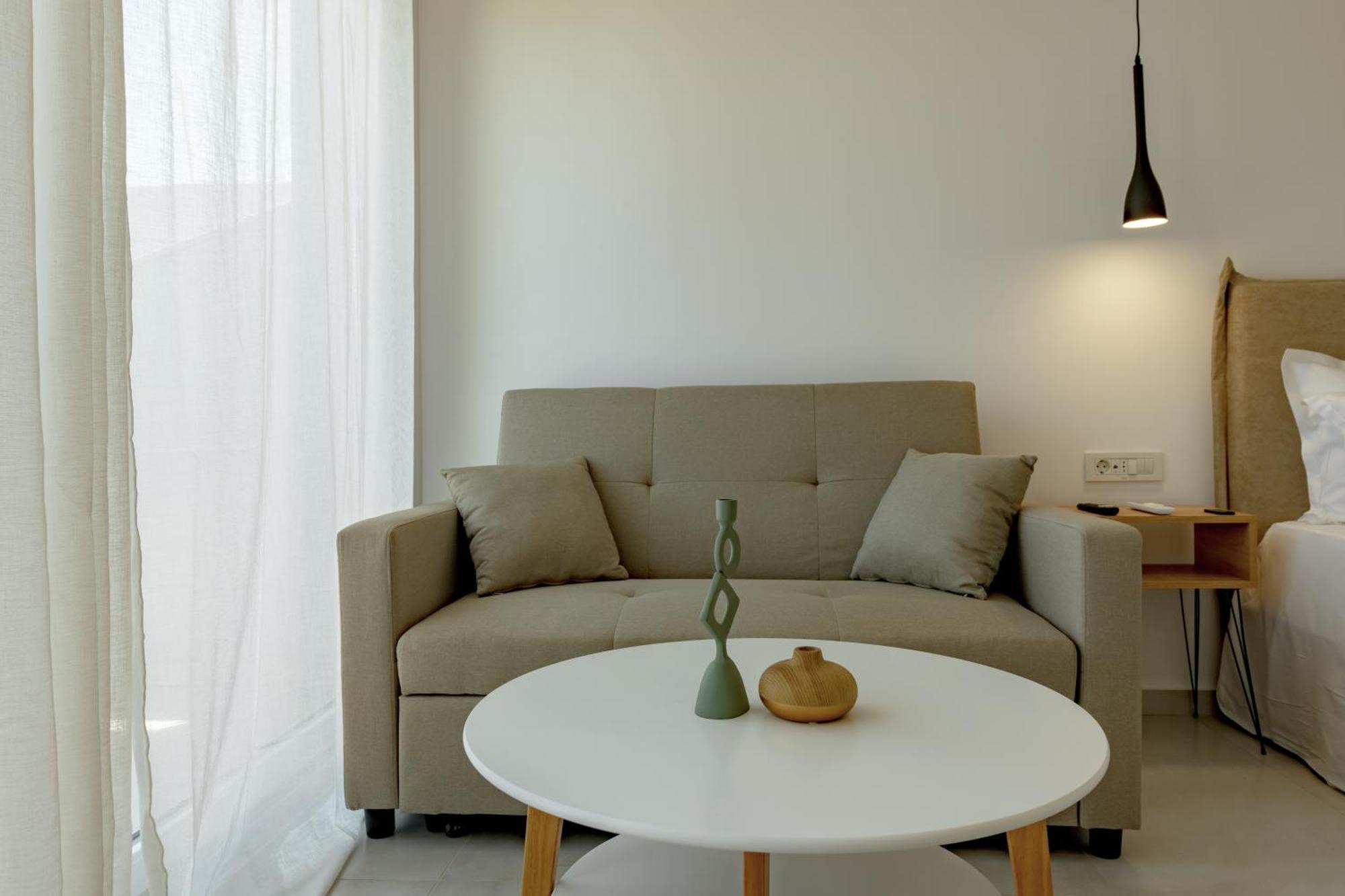 Apartment 2 Brother's I