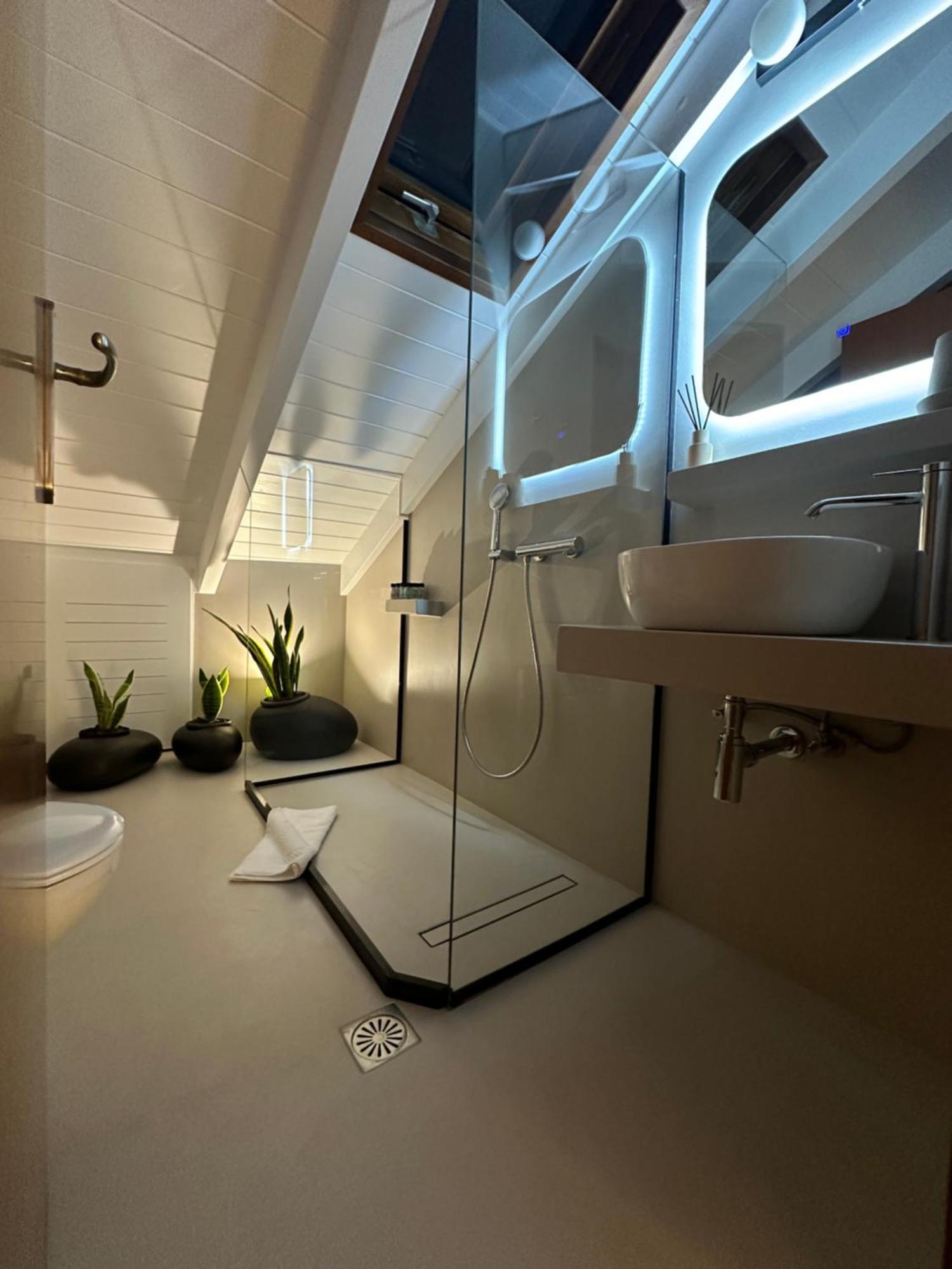 Cobi Maisonette