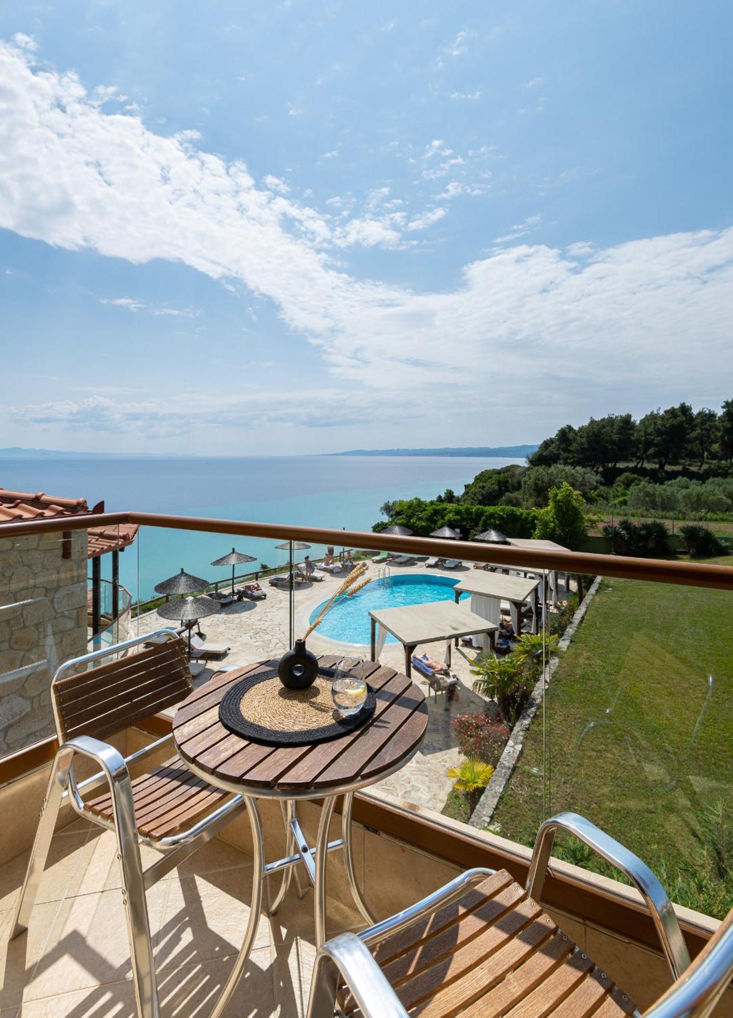 Blue Bay Halkidiki 4* Afytos