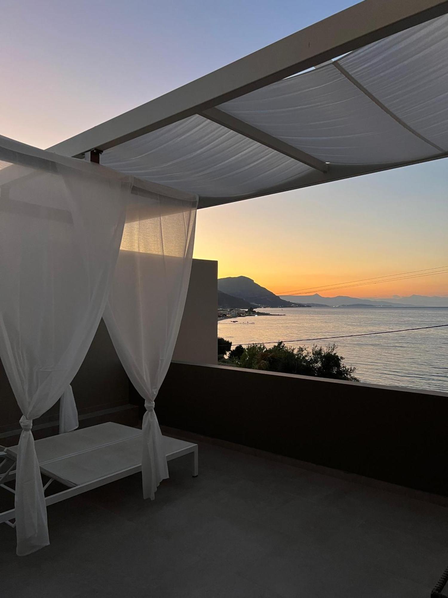 Palms And Spas Retreat