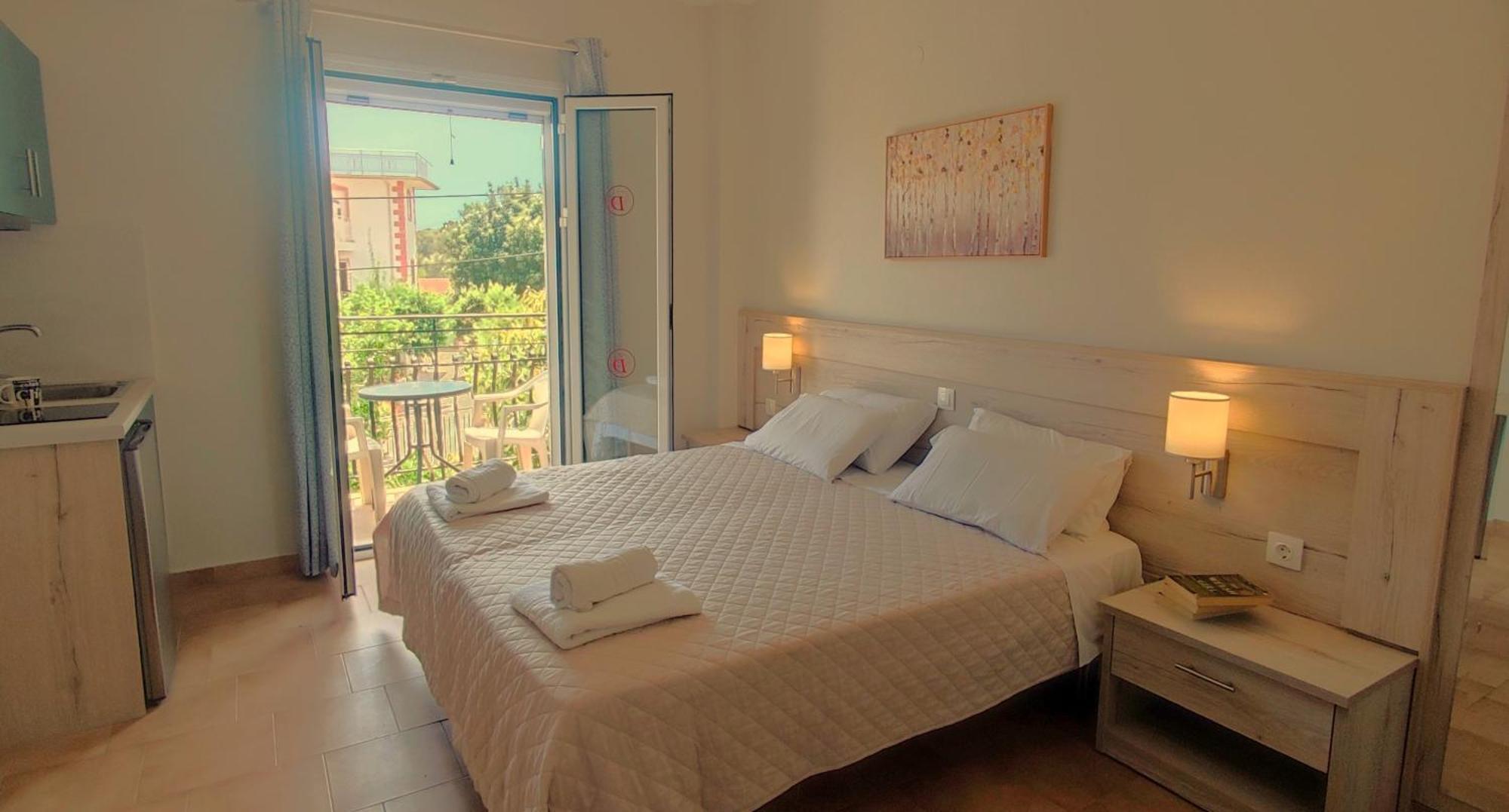 Apartment Dionysios *
