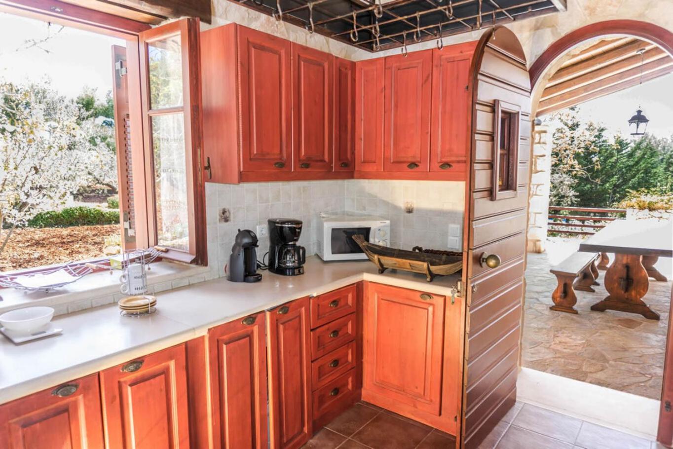 Aresti Mountain Villa Agios Leon