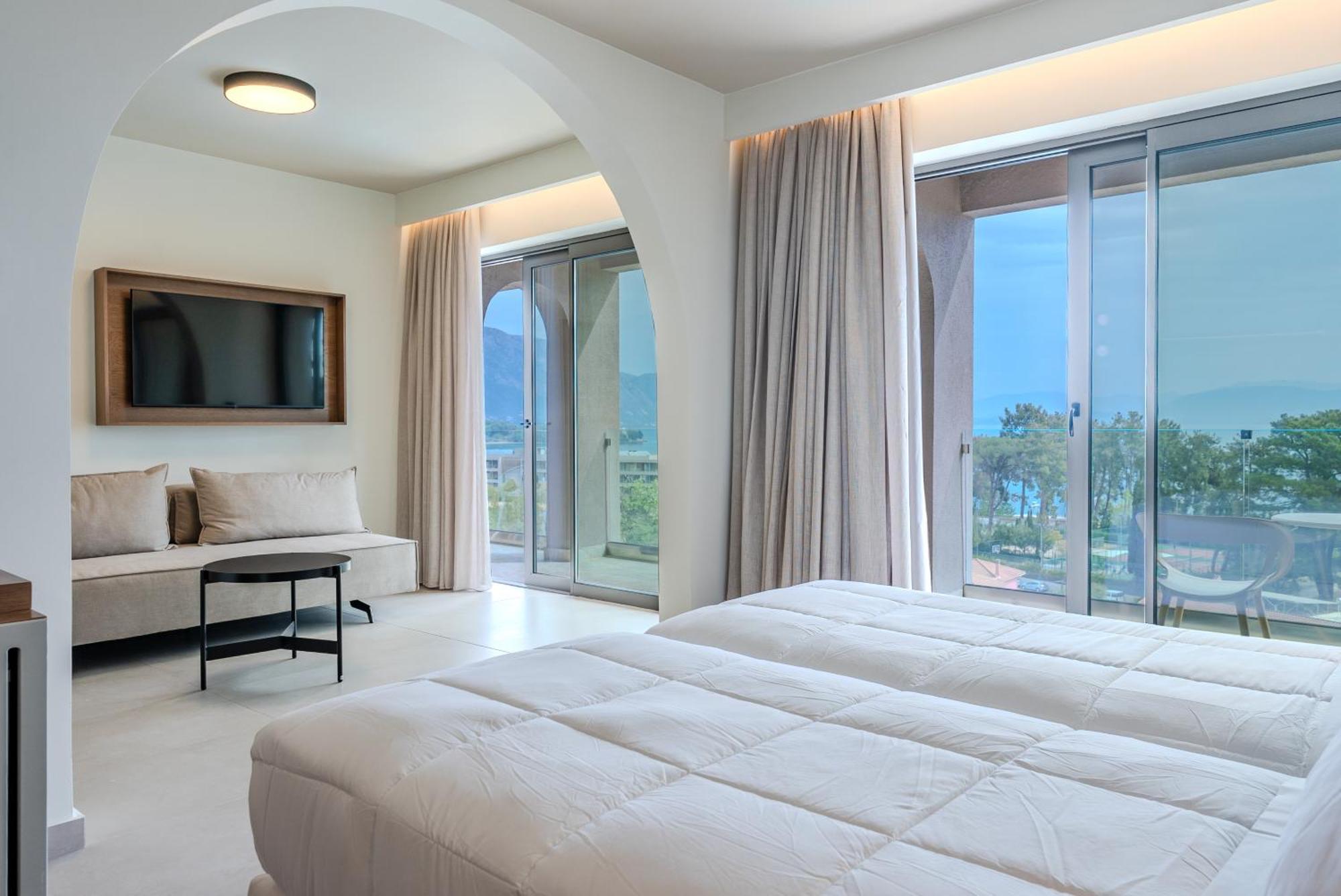 Iolida Corfu By Smile Hotel 4*