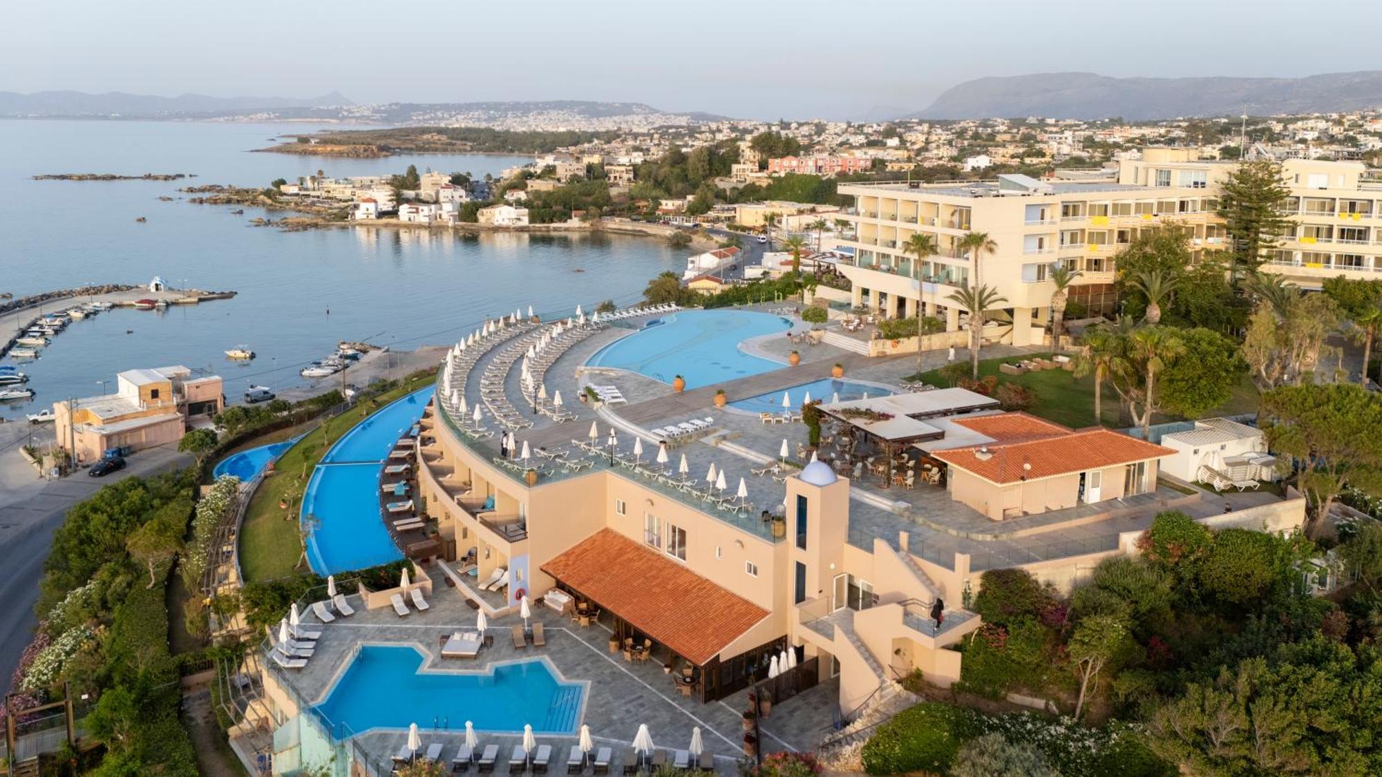 Leptos Panorama Resort