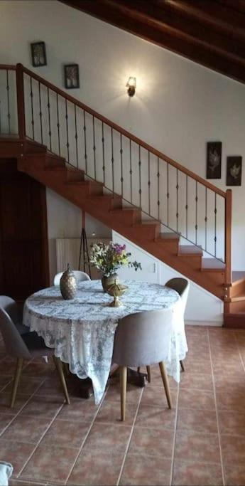 άνετη με μαγευτική θέα Villa *