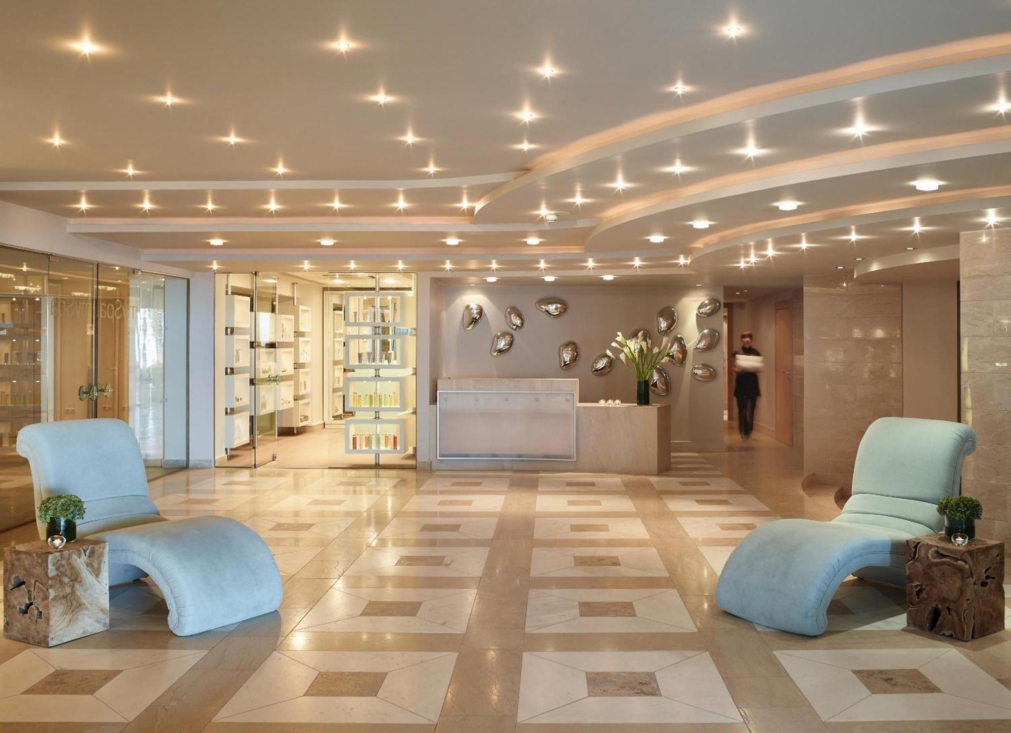 Sani Resort 5*