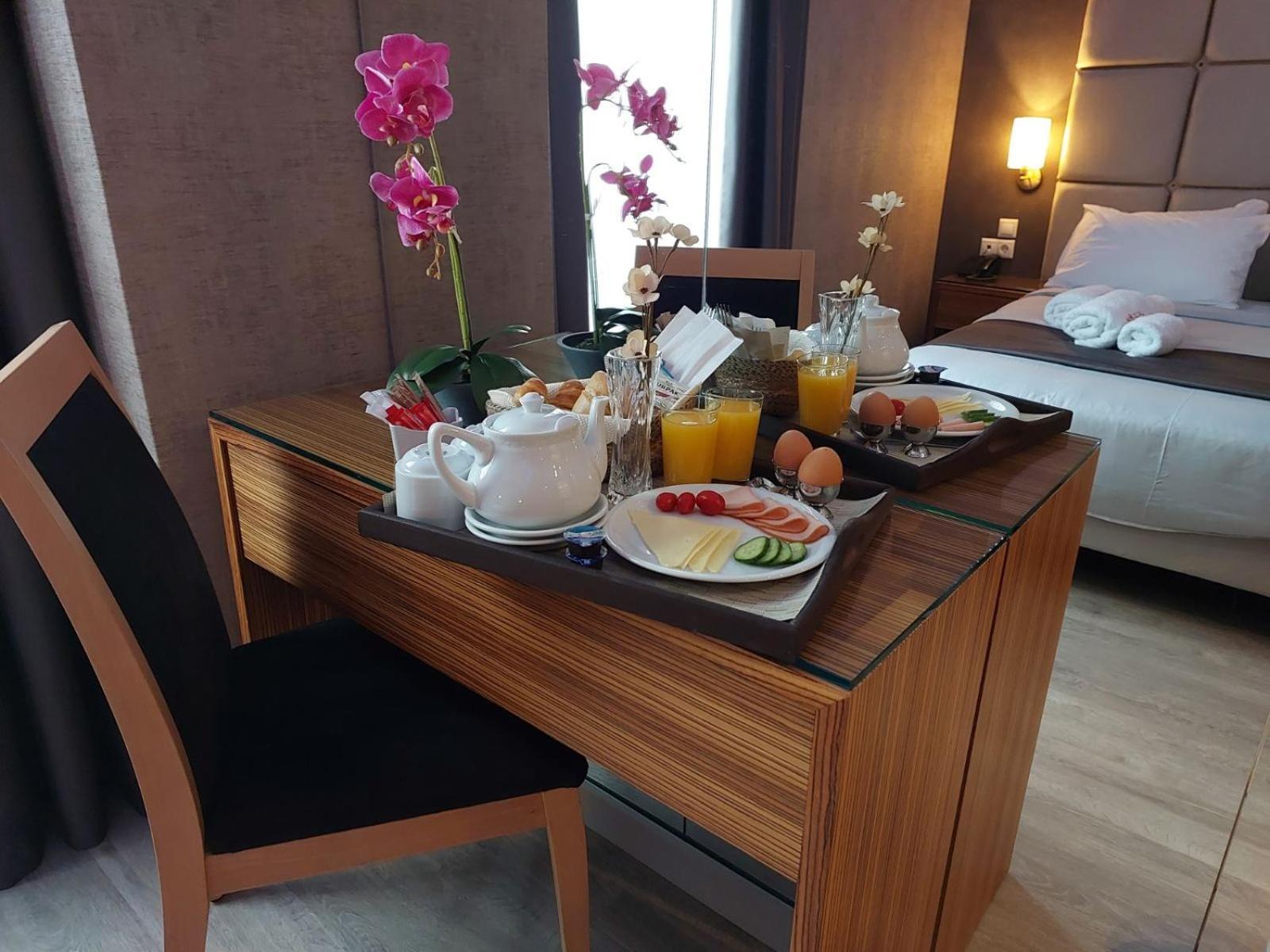 Hotel Lacoba Hotel (Adults Only) 2*
