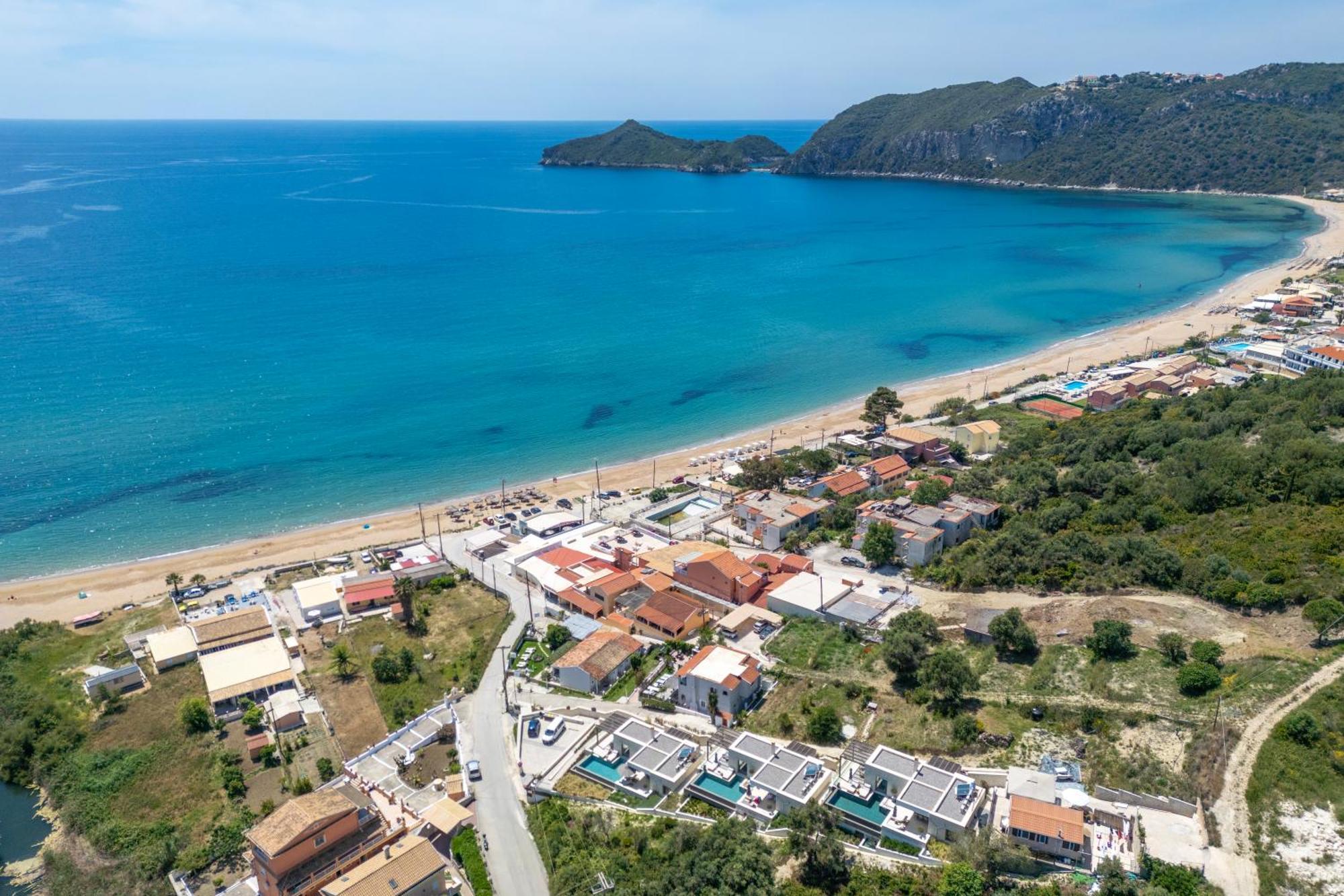 Sun N Salt Private Agios Georgios Pagon