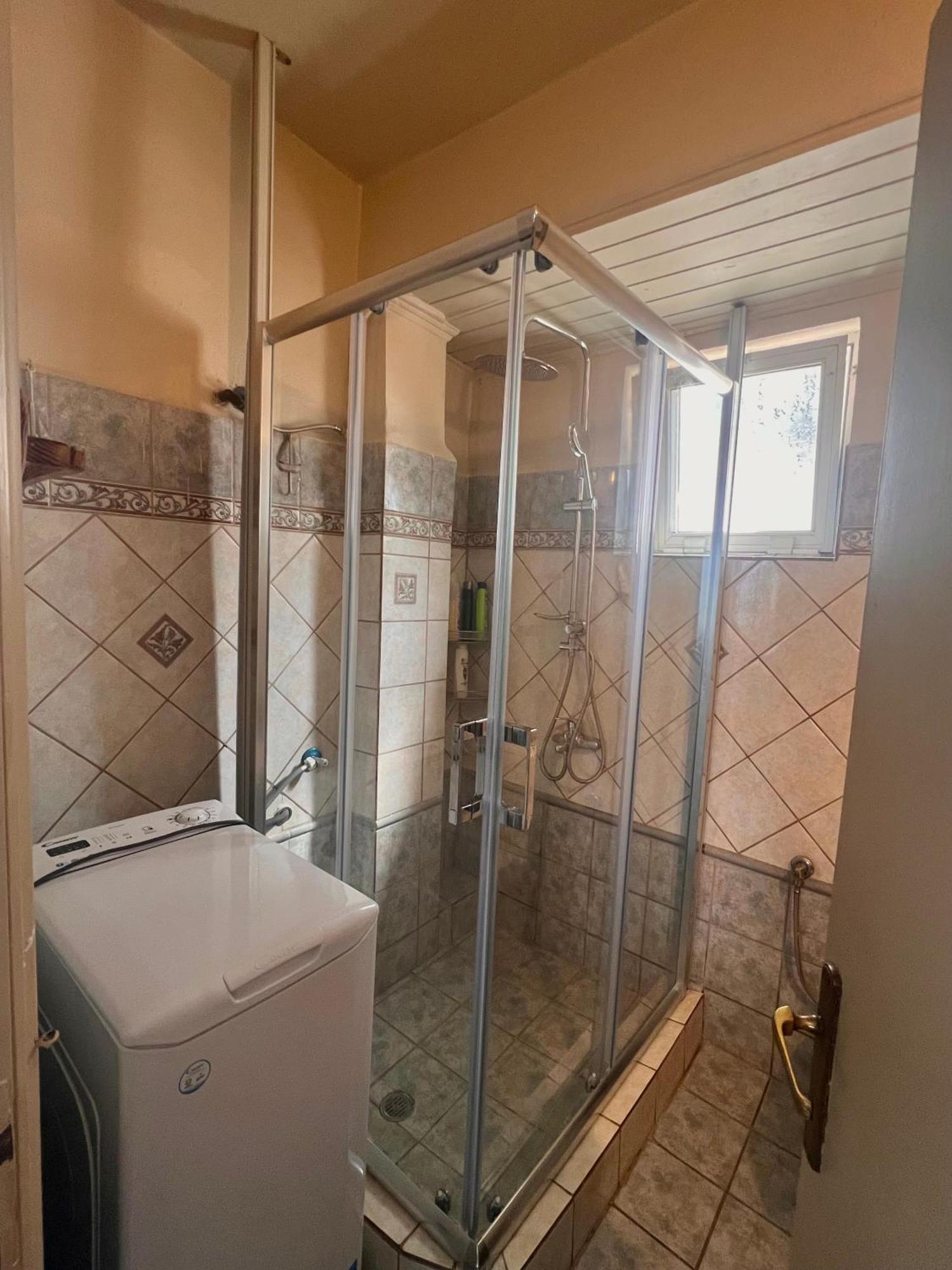 Holiday home Kohyli Beachfront House Agia Pelagia Chlomou