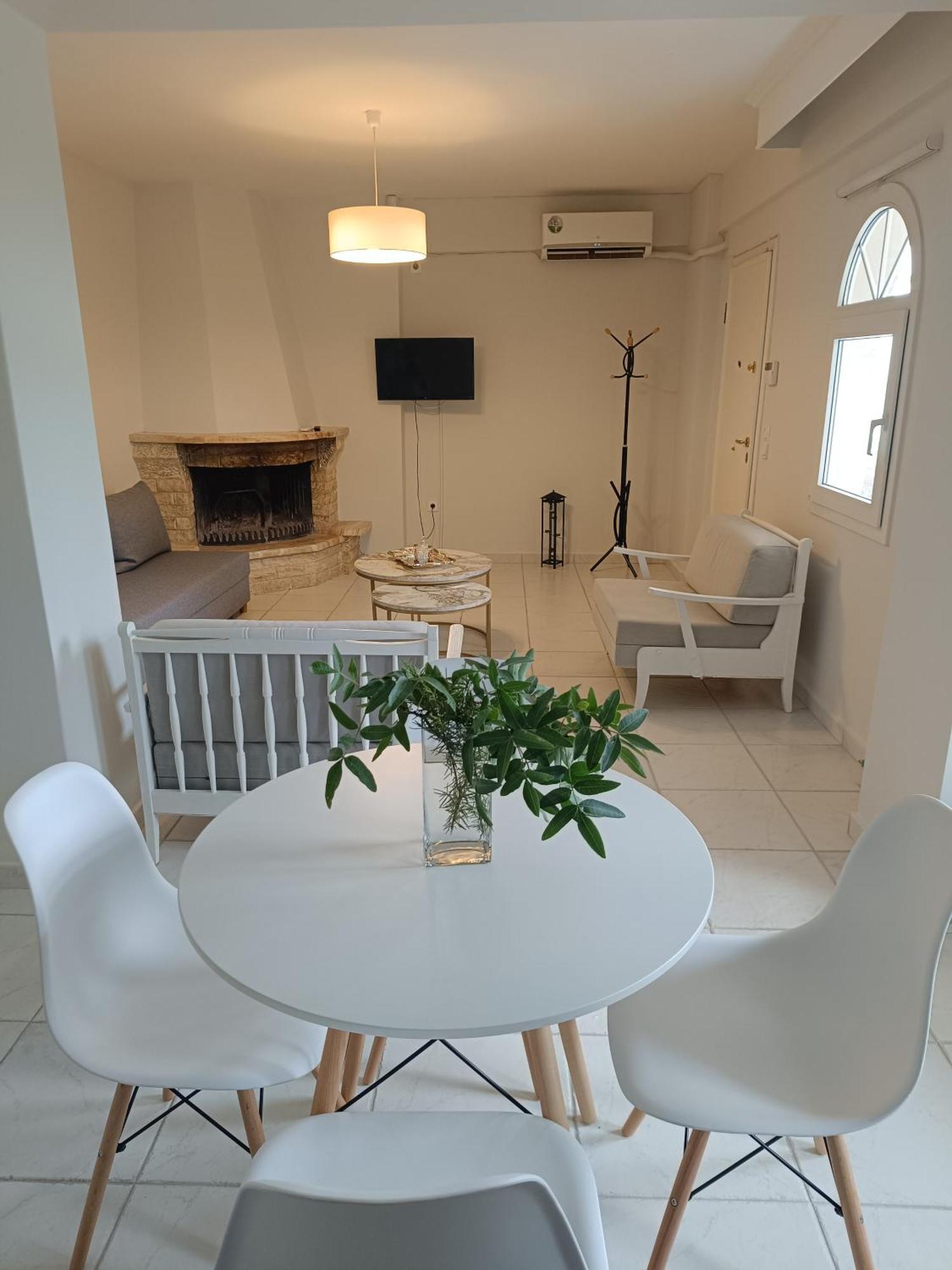 Holiday home Olive & Garden Nea Moudania