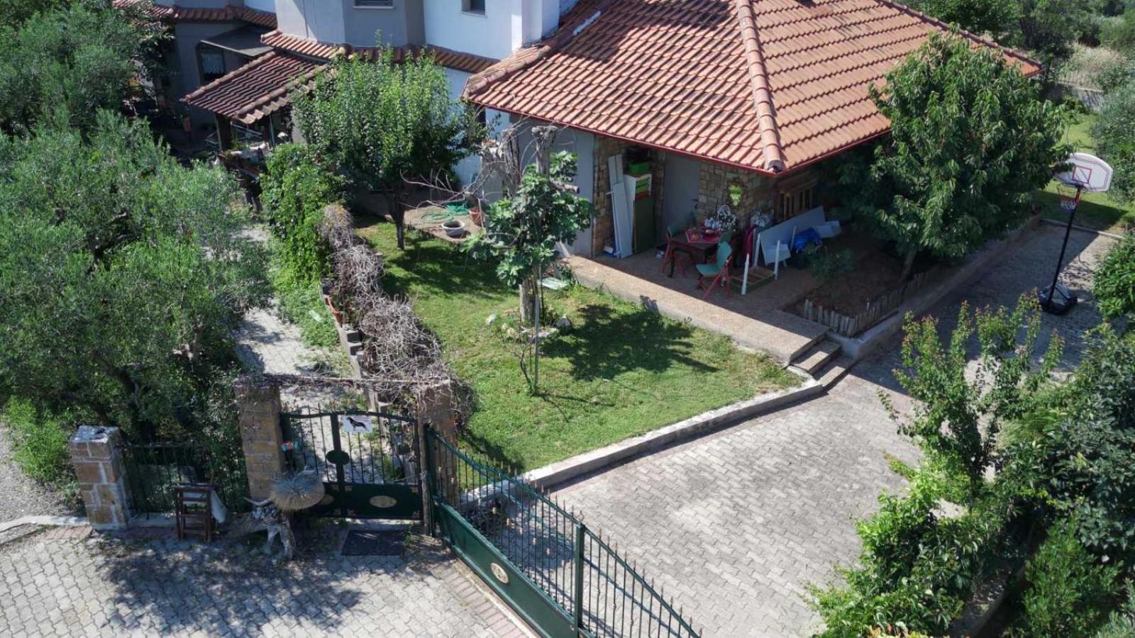 Apartment Alice Wonderland Nea Halkidiki Flogita