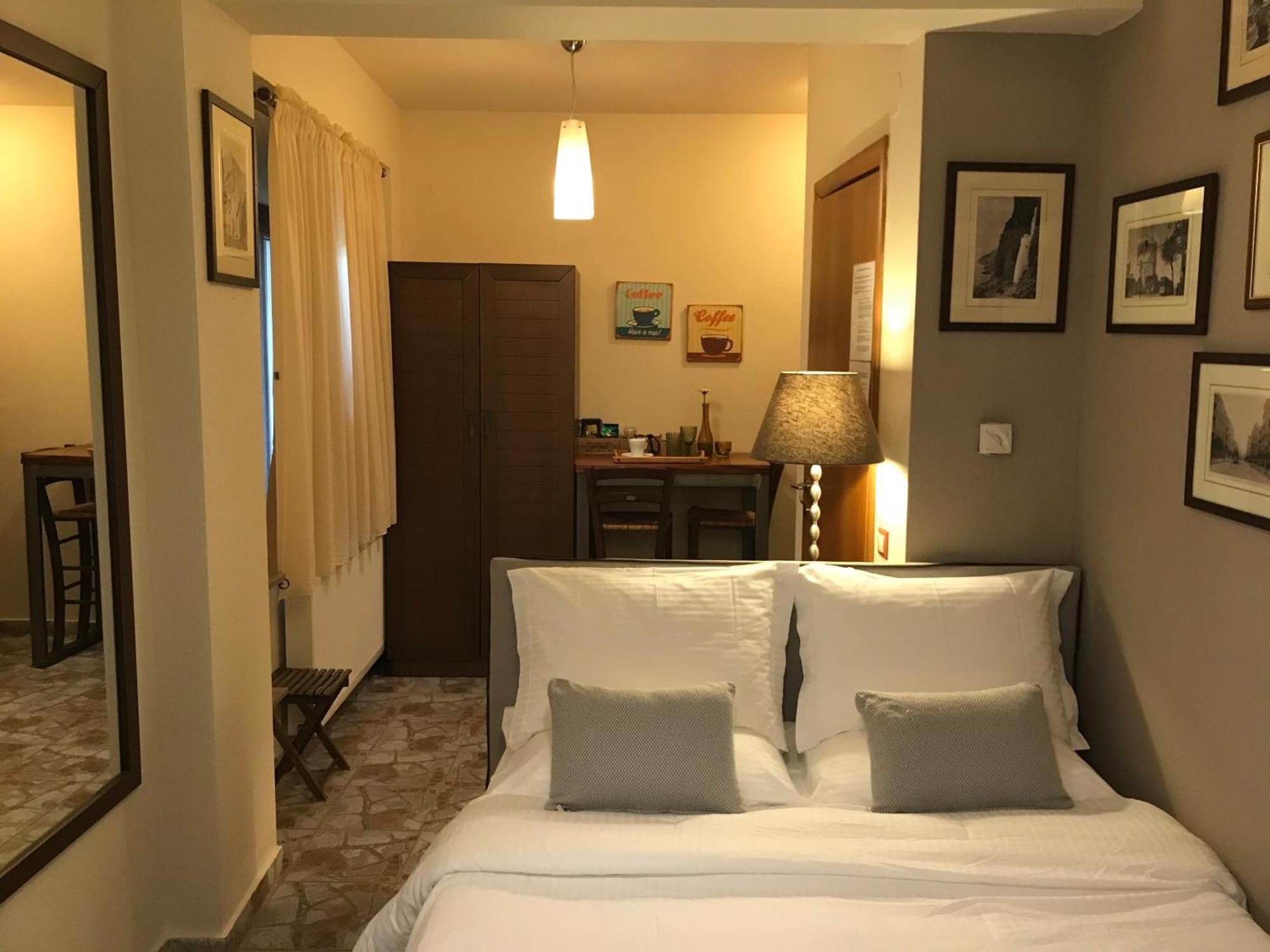 Palamidi Aparthotel