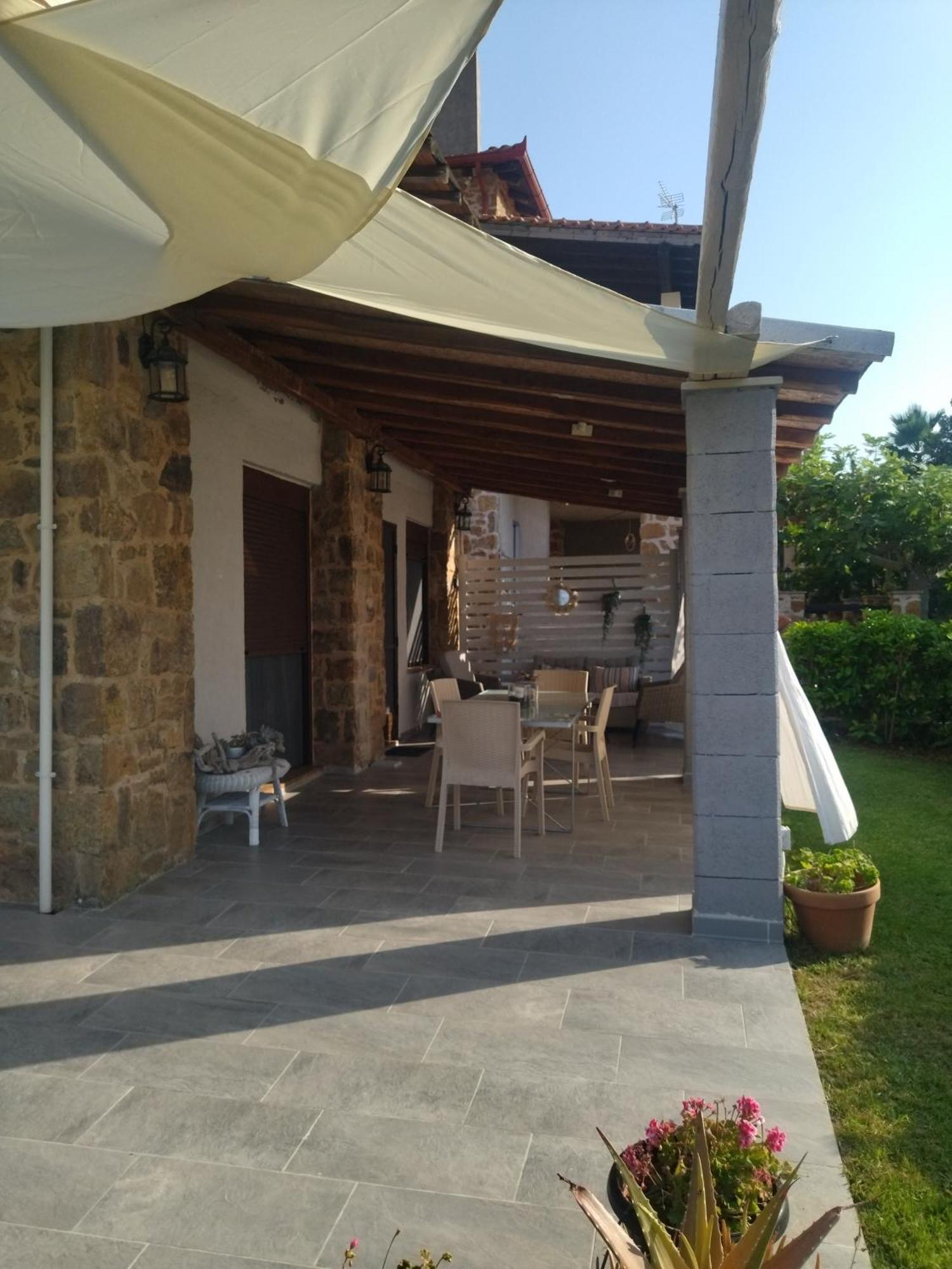 Stonehouse & Casa Al Sole E Al Mare Nea Roda