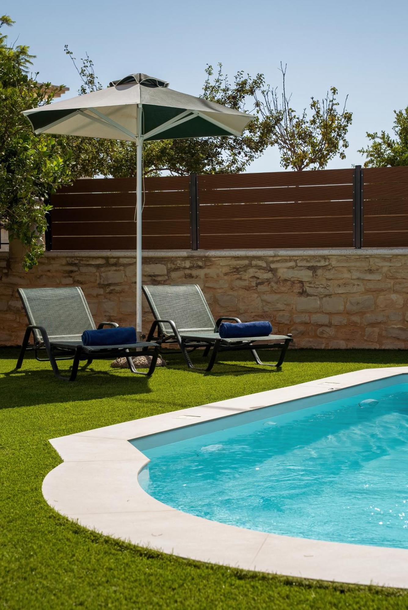 Eleni - With Private Pool