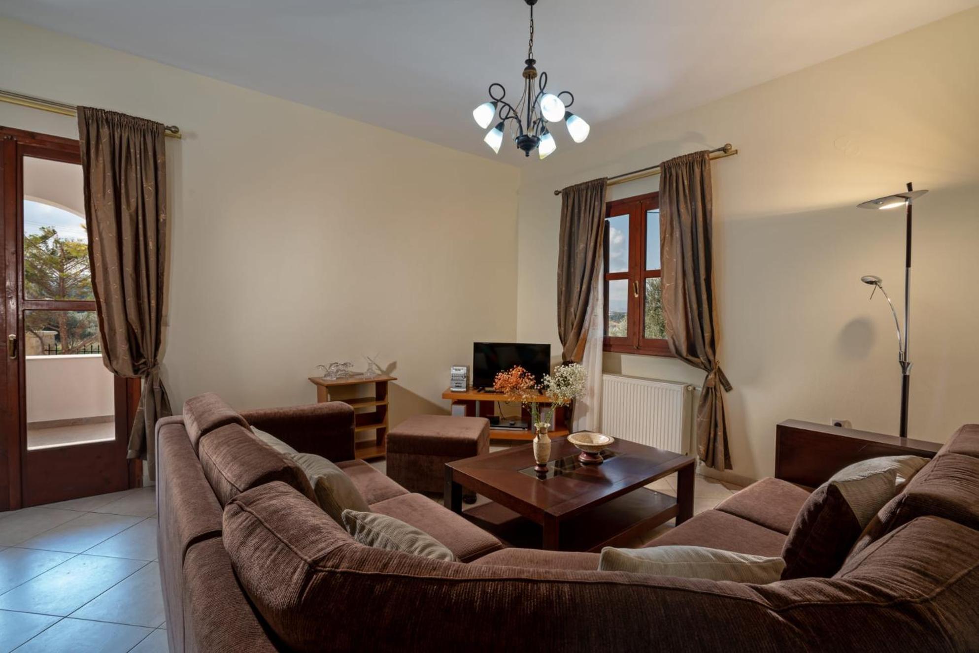 Eleni - With Private Pool * Prinos (Crete)
