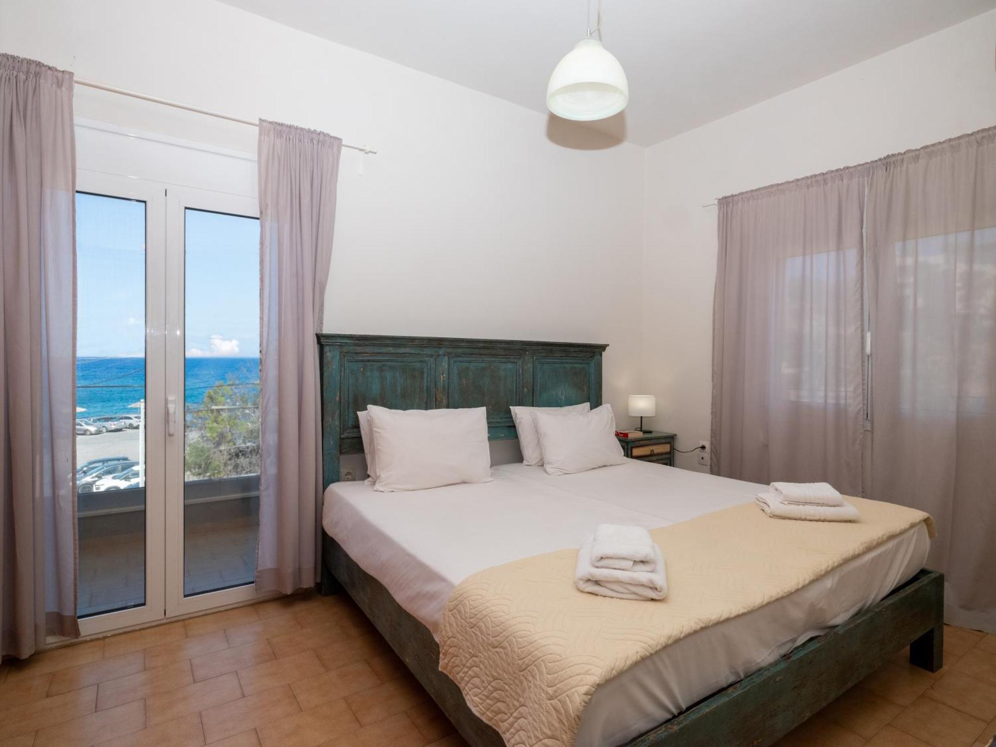 Apartment Omnia Agia Pelagia (Crete)