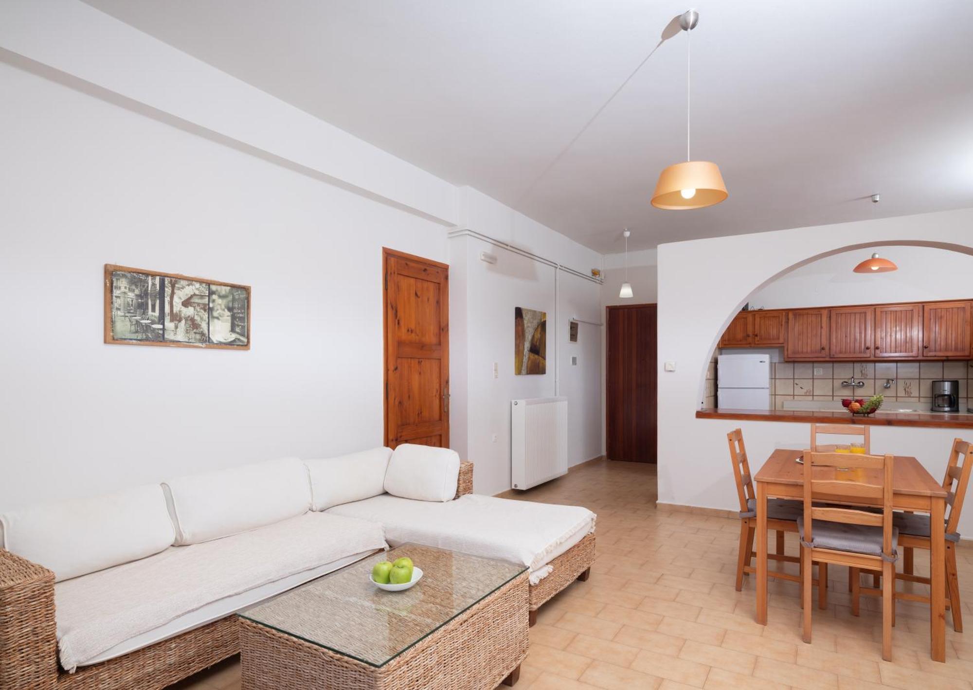 Omnia Apartment