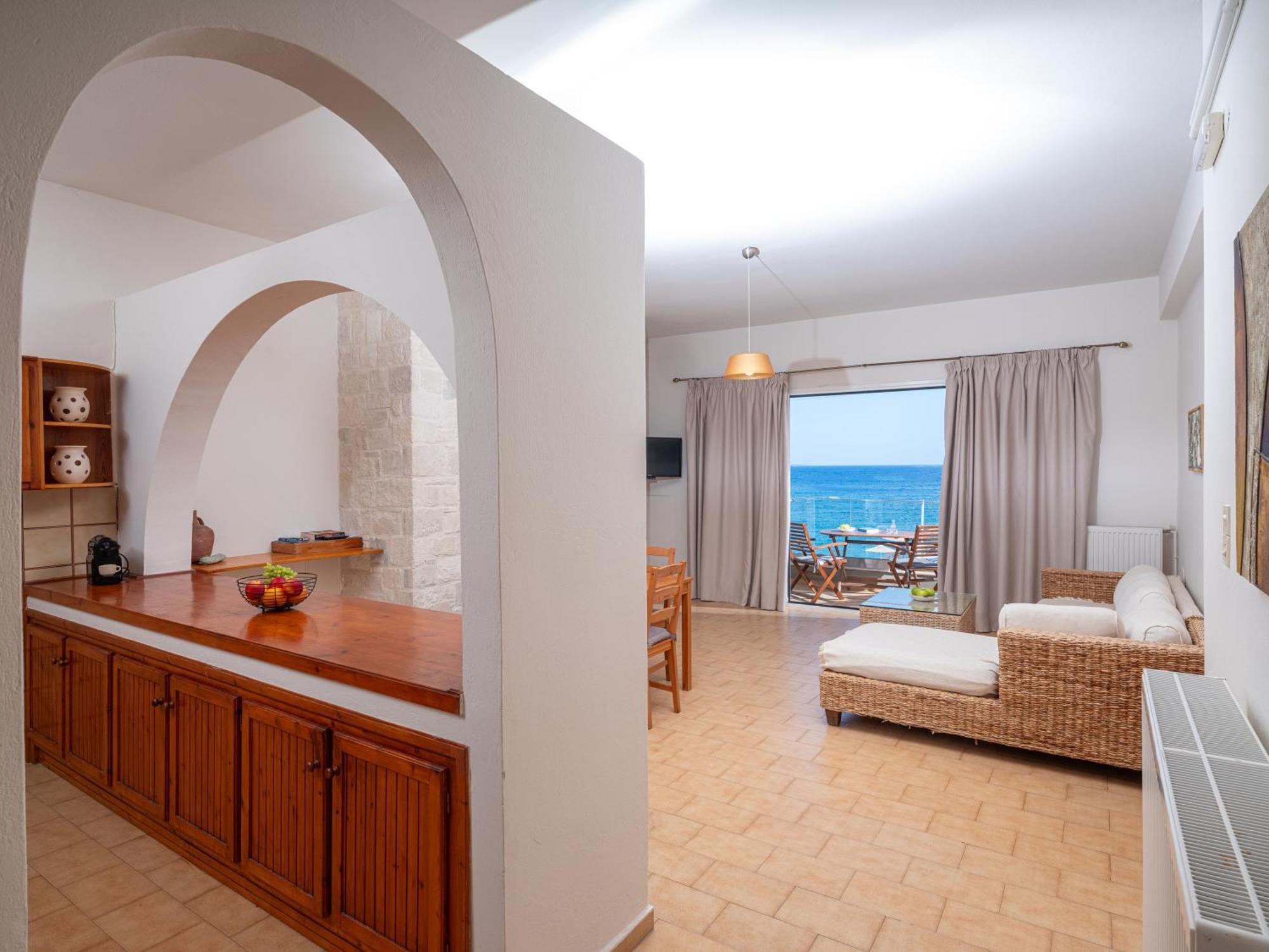 Apartment Omnia Agia Pelagia (Crete)